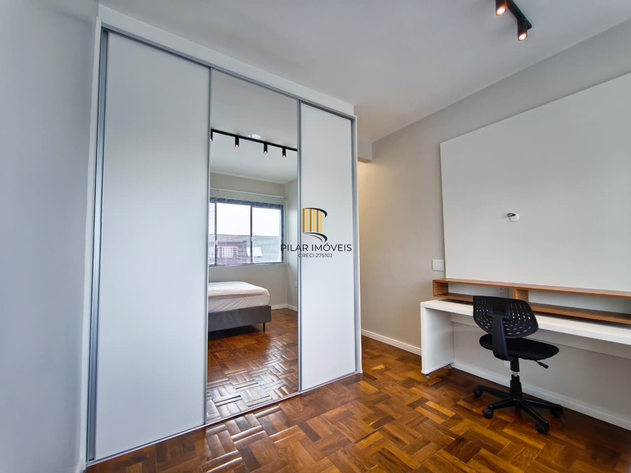 Edifício Costa Faria - Apartamento JK a venda no Centro Histórico.