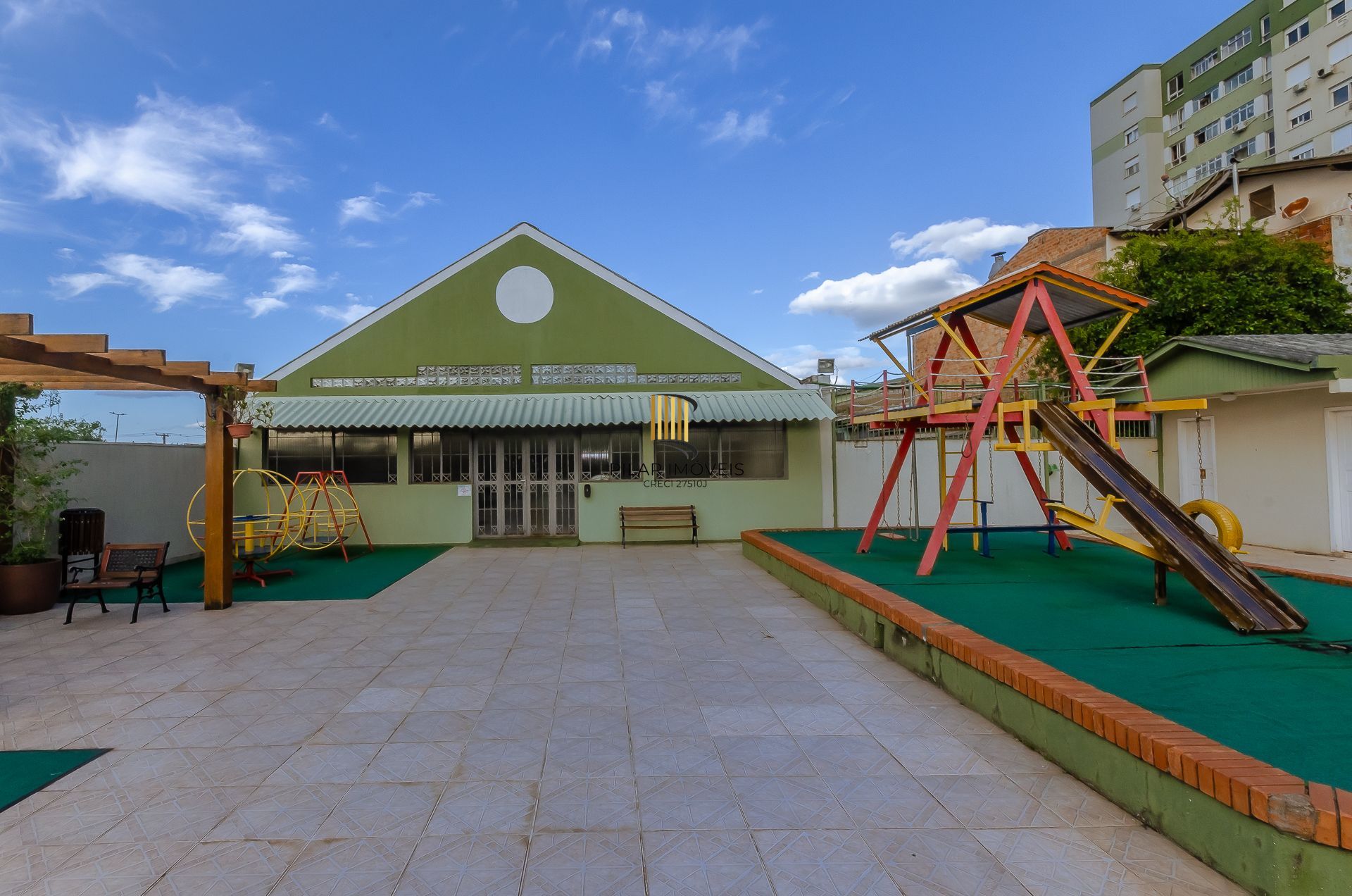 Edifício Torres do Sul - Apartamento a venda com 1 dormitório no Bairro Cavalhada