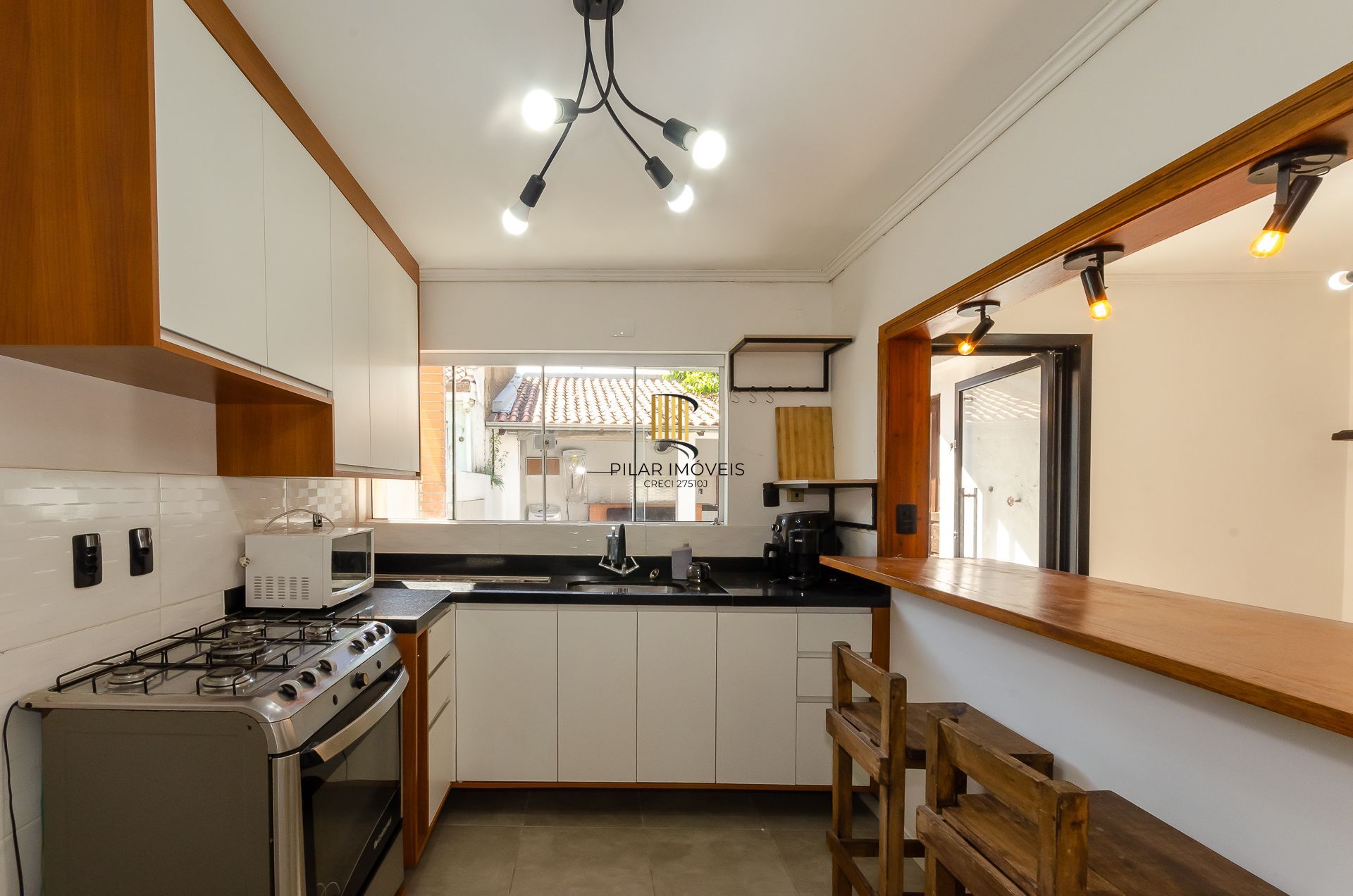 Casa no Bairro Glória - 4 dormitórios