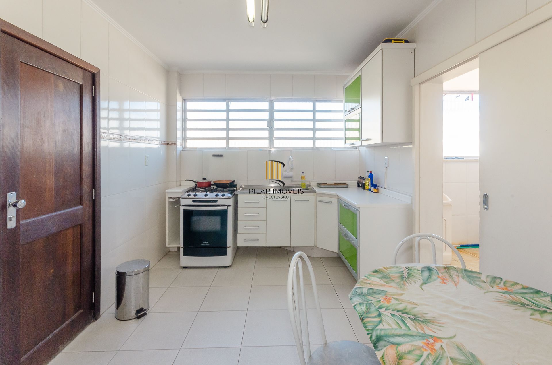 Edifício Anne Franke Apartamento no bairro Petrópolis