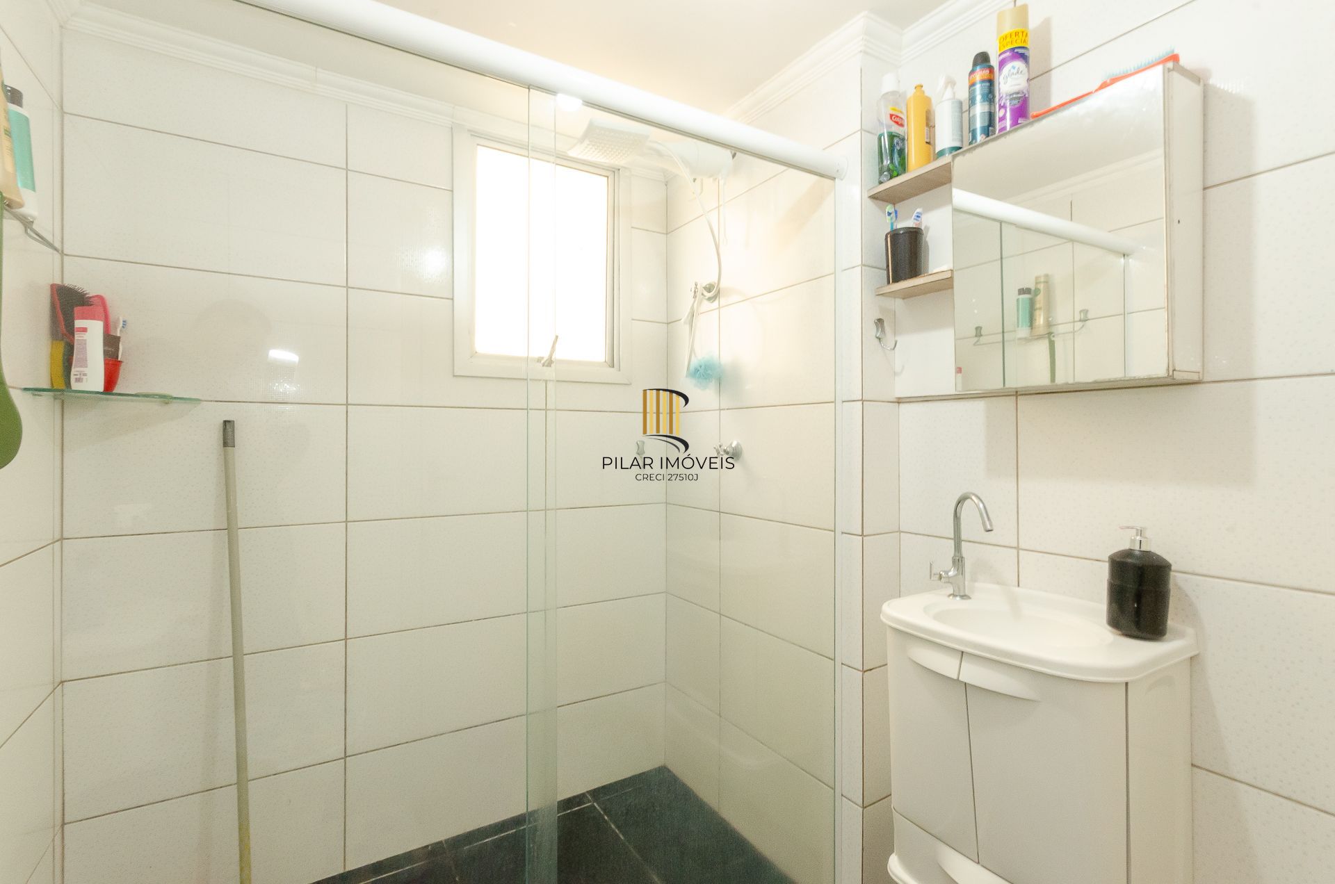 Condomínio Alto do Bosque - Apartamento no Bairro Lomba do Pinheiro