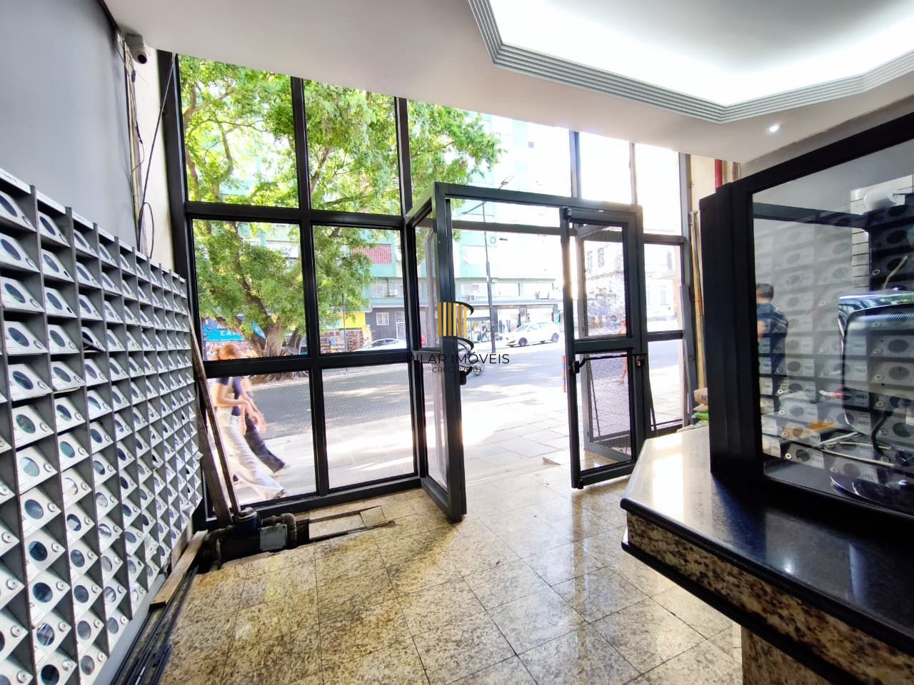 Edifício Costa Faria - Apartamento JK a venda no Centro Histórico.