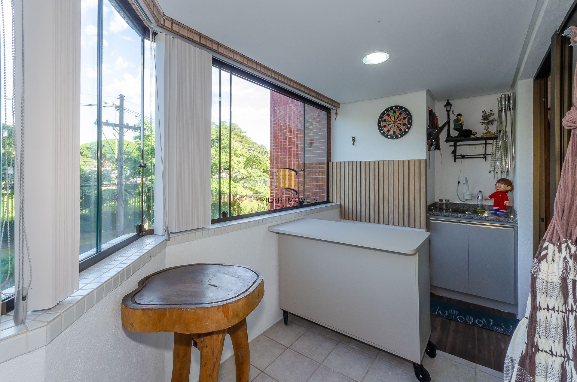 Edifício Praça Paris - Apartamento de 3 dormitórios em frente ao Colégio Anchieta