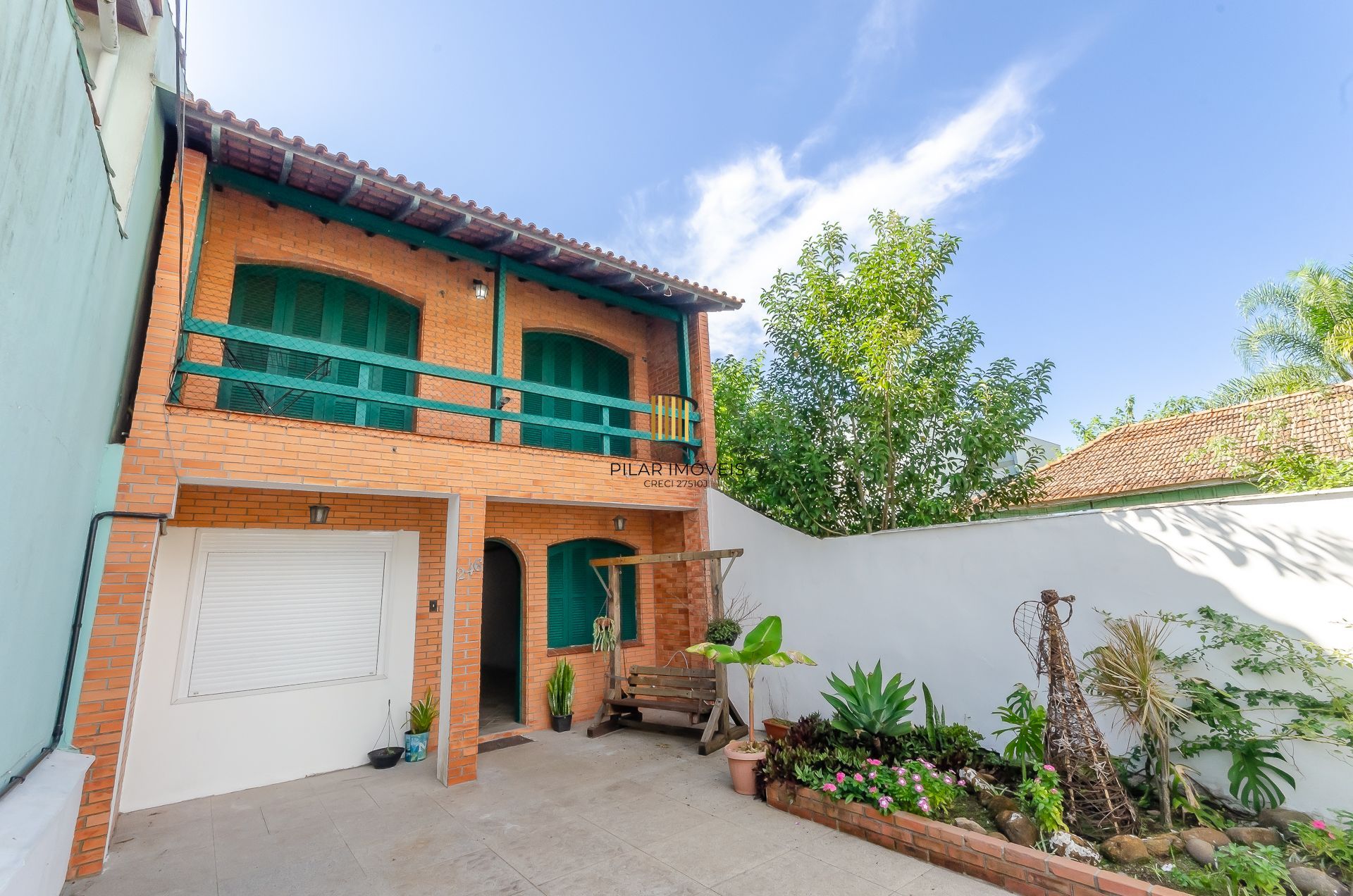 Casa no Bairro Glória - 4 dormitórios