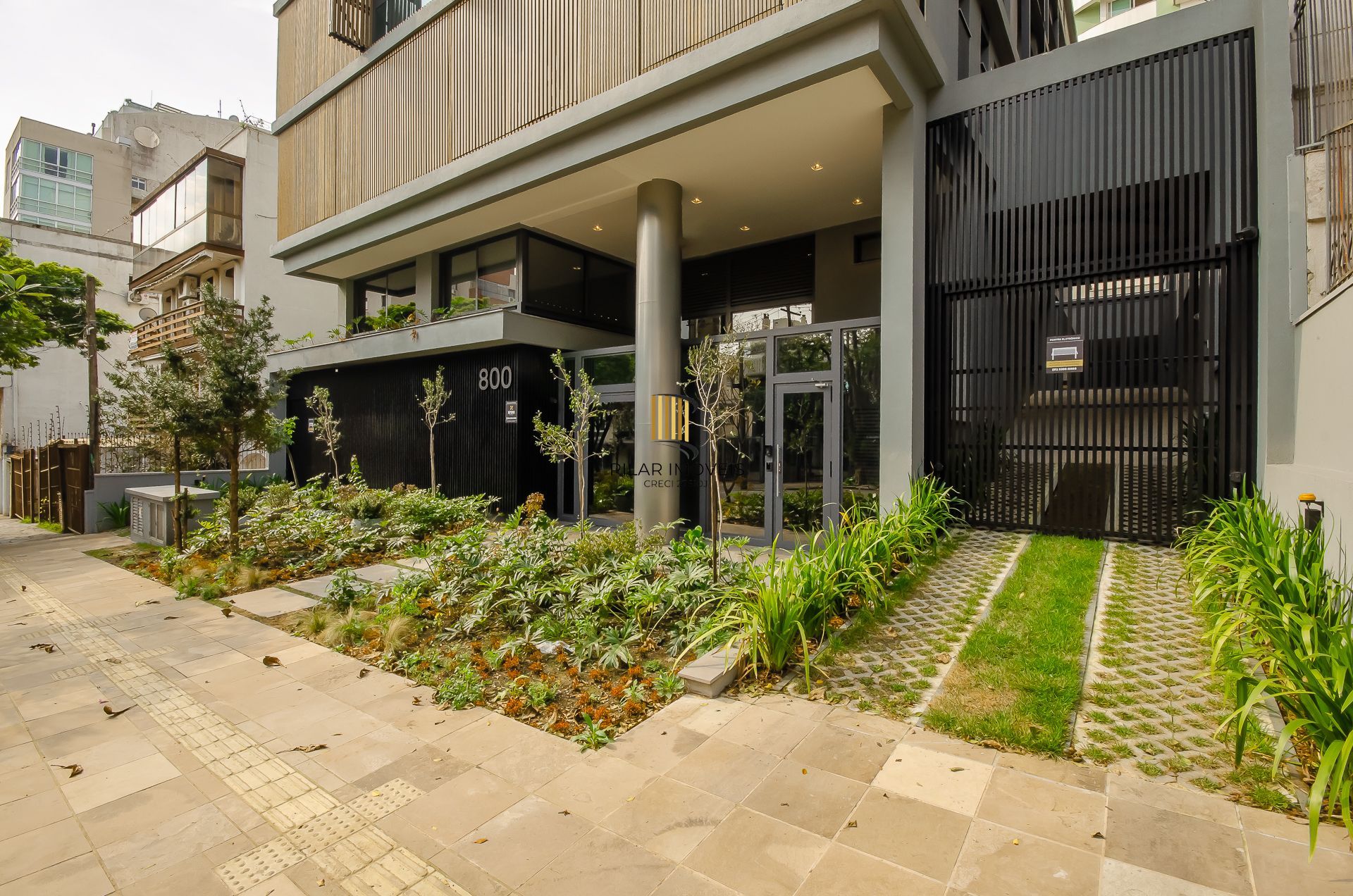 Idea Eça de Queiroz Apartamento Garden de 2 dormitórios no Bairro Petrópolis