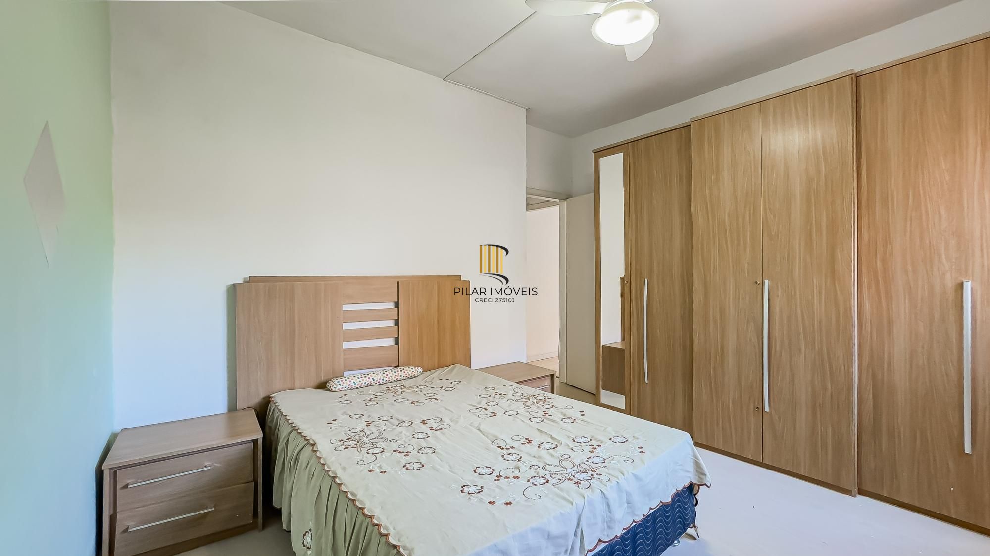 Apartamento garden 2 dormitórios com suíte e 1 vaga no bairro Jardim do Salso