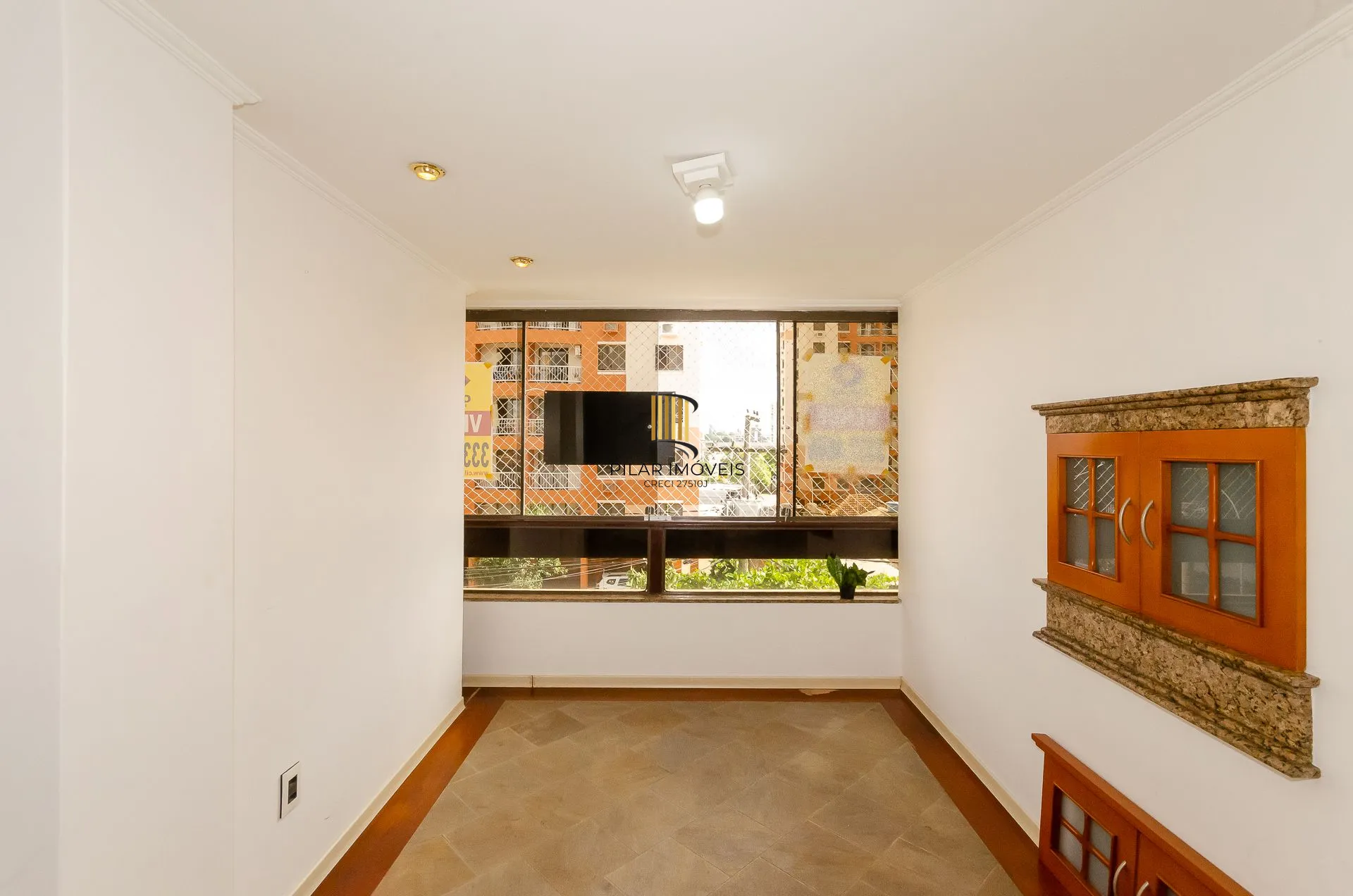 Apartamento 2 dormitórios com churrasqueira no bairro Cristo Redentor