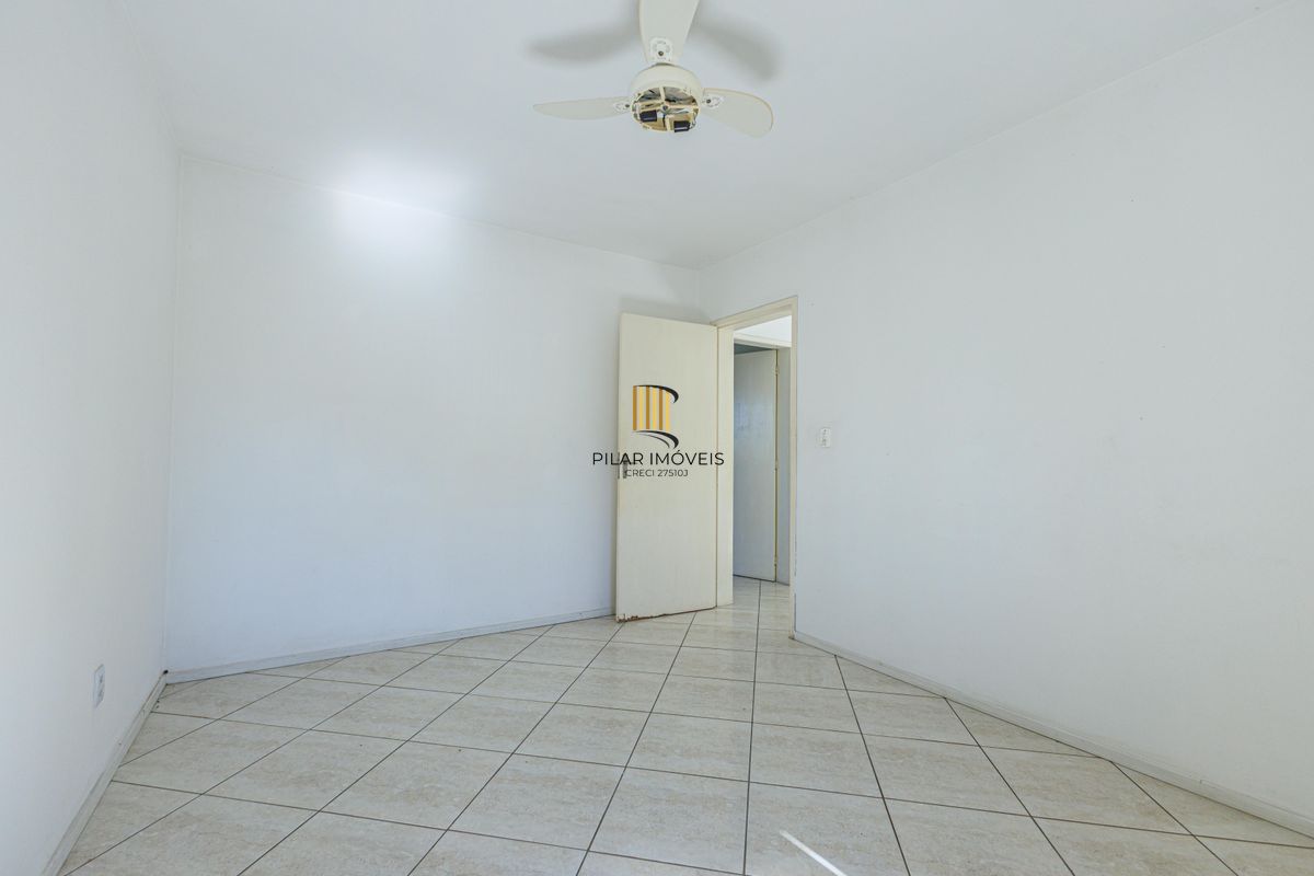 Casa 4 dormitórios Petrópolis