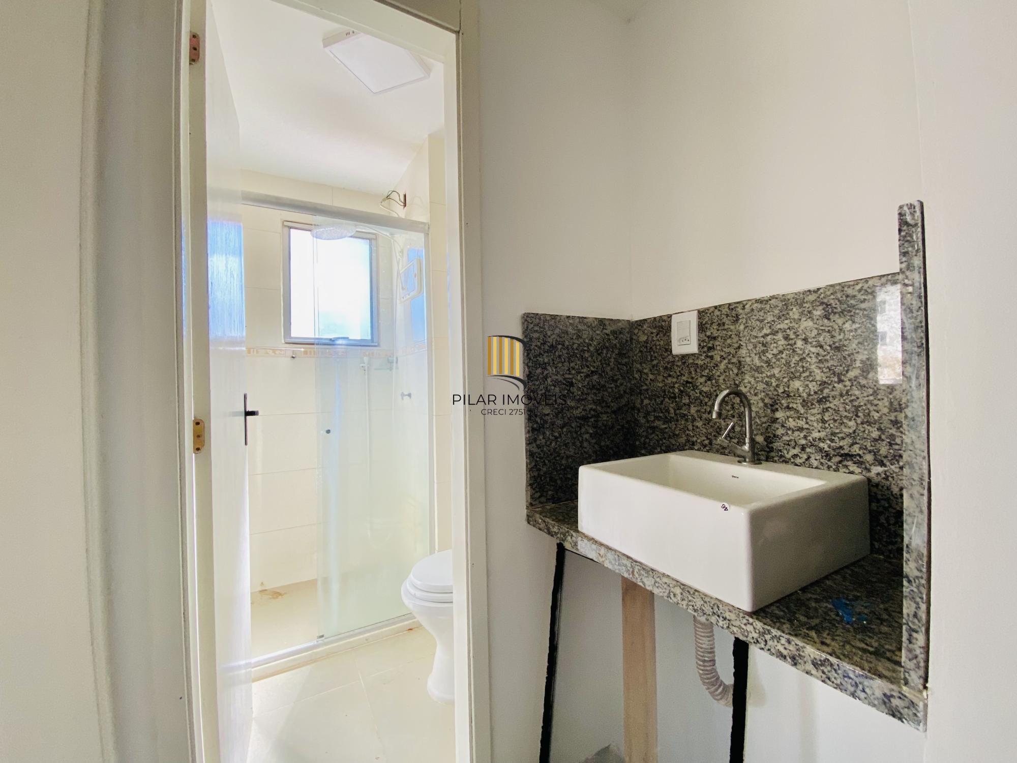 Apartamento de 2 dormitórios térreo no Sarandi