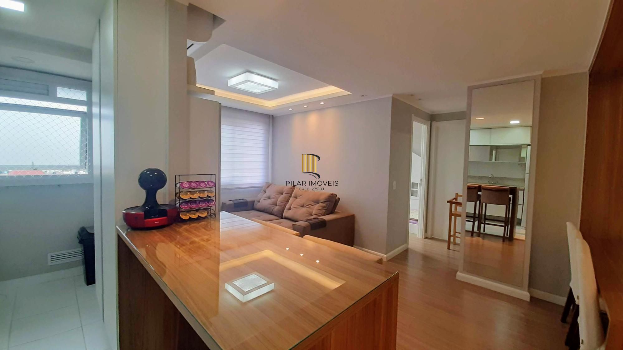 Icon Residencial Apartamento último andar de 2 dormitórios com Suíte Semi mobiliado