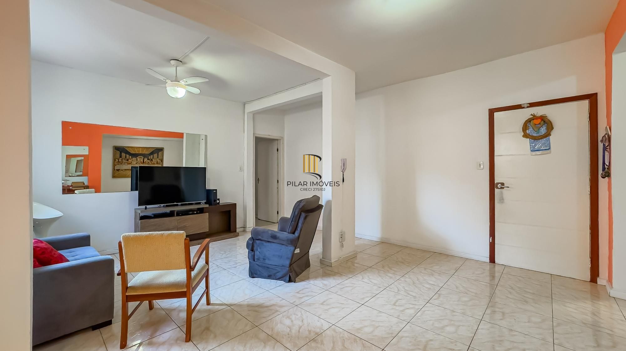 Apartamento garden 2 dormitórios com suíte e 1 vaga no bairro Jardim do Salso