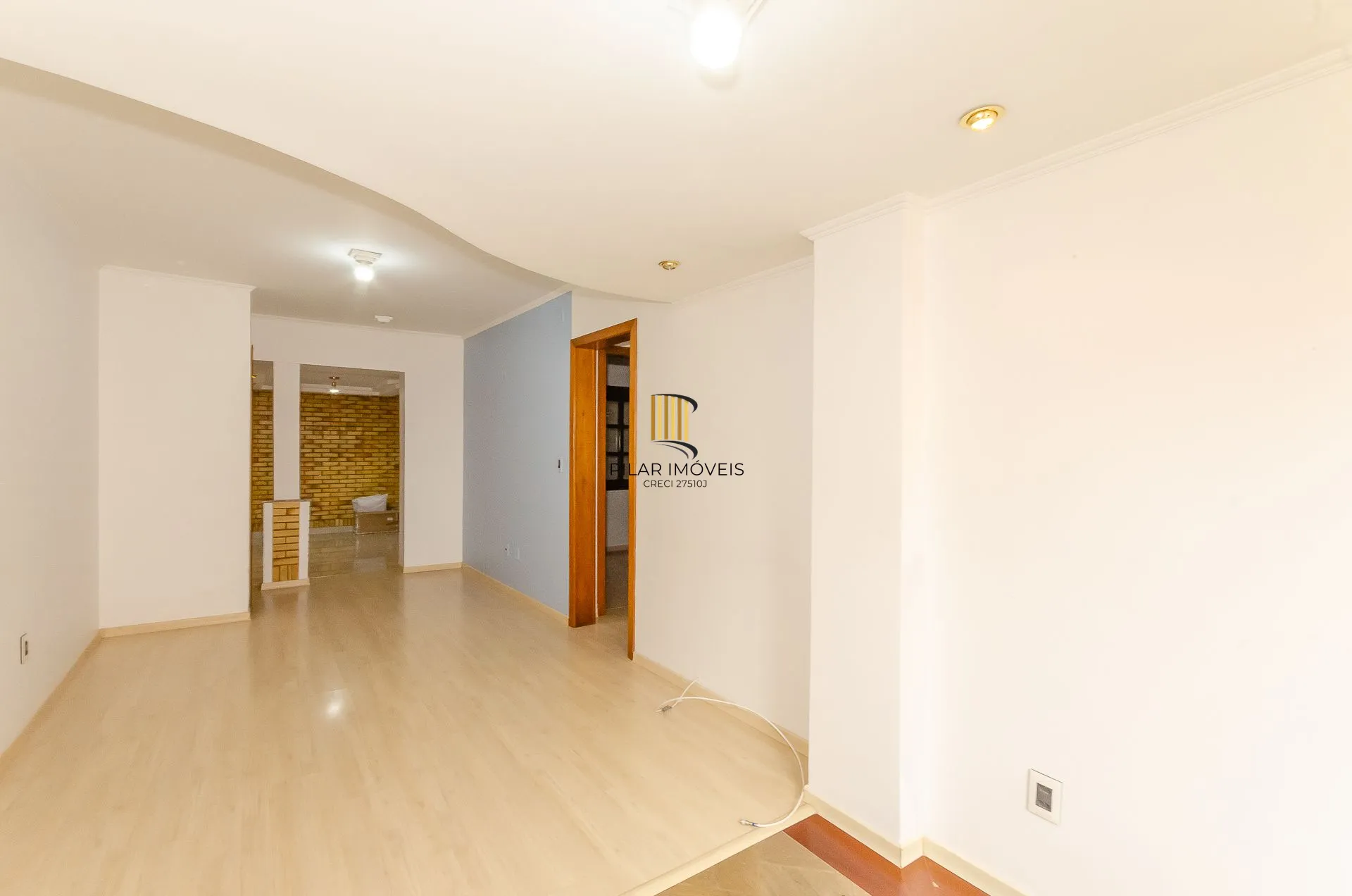 Apartamento 2 dormitórios com churrasqueira no bairro Cristo Redentor