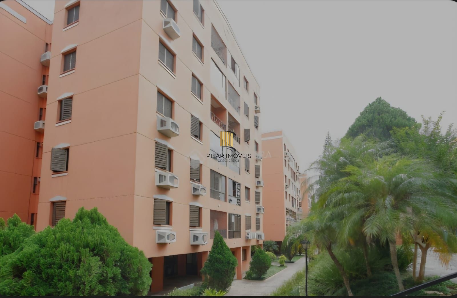 Edifício Residencial Villagio Di Roma- Apartamento a venda com 3 dormitórios no bairro Jardim Carvalho