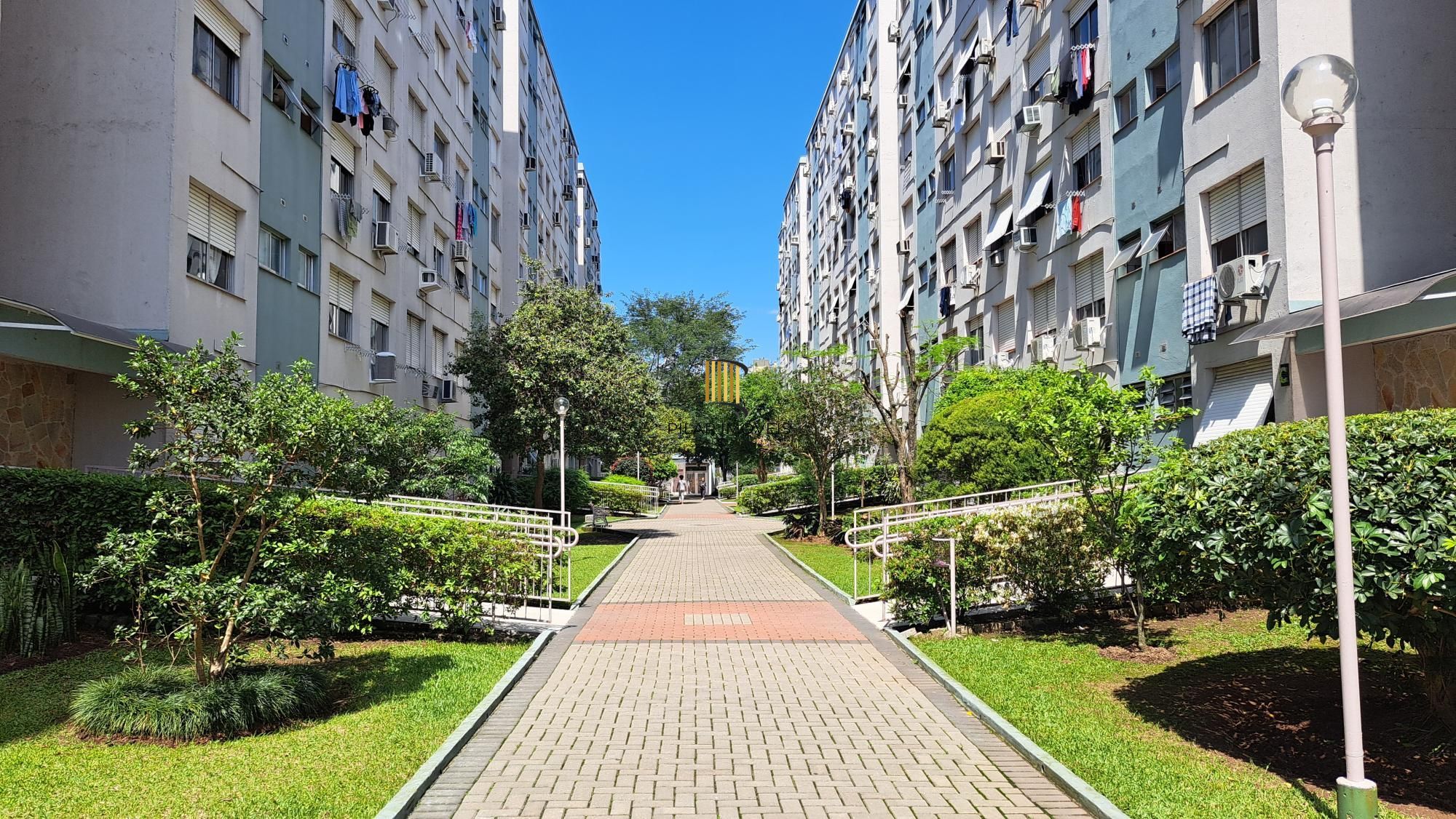 Apartamento 2 dormitórios com vaga no bairro Sarandi - Pilar Imóveis