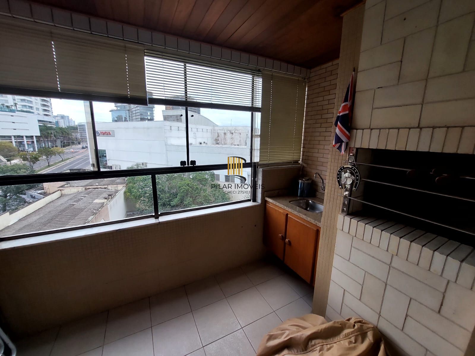 Edifício Les Halles de Paris Apartamento 2 dormitórios no bairro Três Figueiras