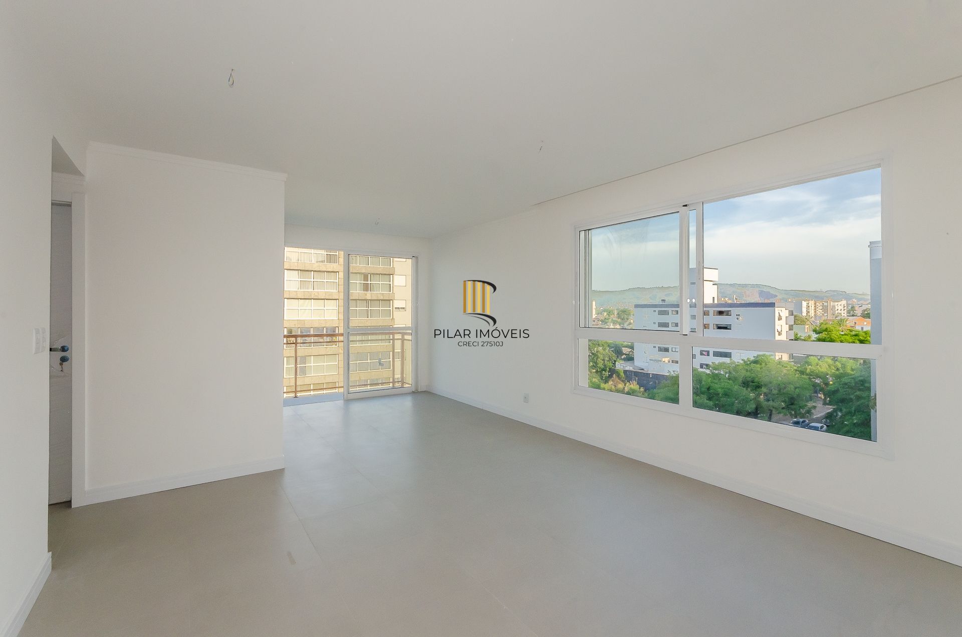 Panoramas Residence Apartamento de 3 dormitórios no bairro Vila Ipiranga