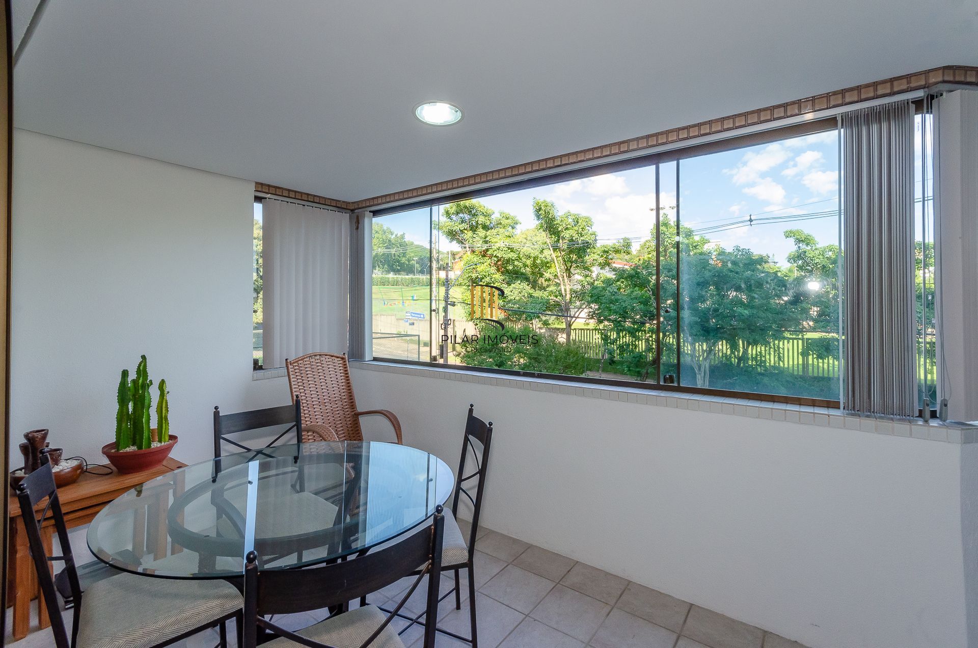 Edifício Praça Paris - Apartamento de 3 dormitórios em frente ao Colégio Anchieta