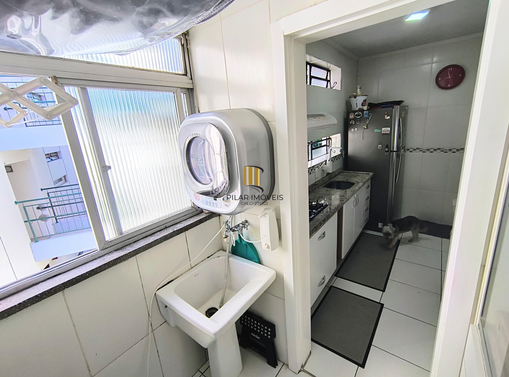 Apartamento 2 dormitórios com 2 vagas no bairro Nonoai