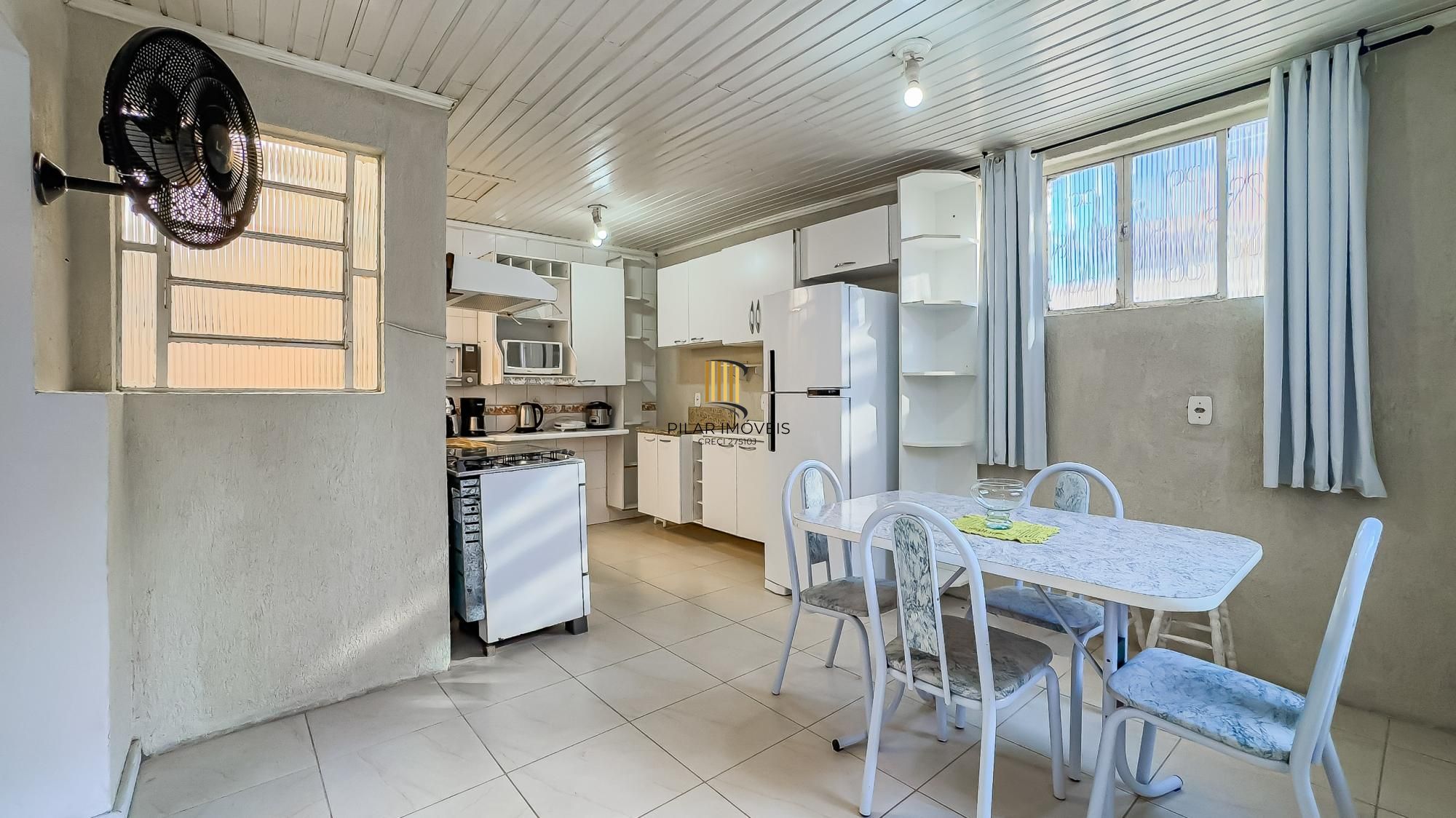 Apartamento garden 2 dormitórios com suíte e 1 vaga no bairro Jardim do Salso