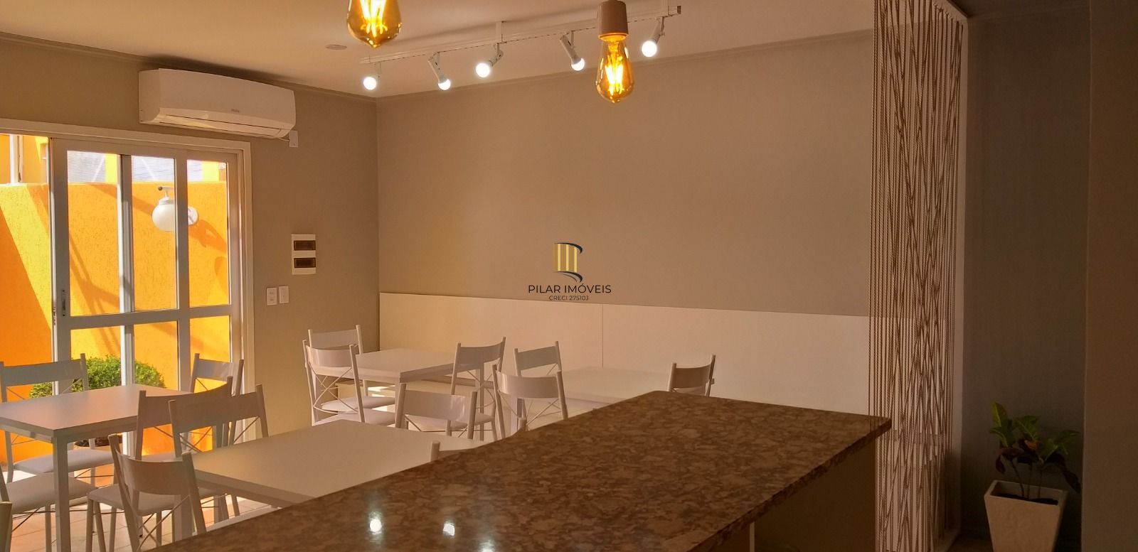 Casa a venda no Condomínio Jardim dos Girassóis, Bairro Jardim Dona Leopoldina