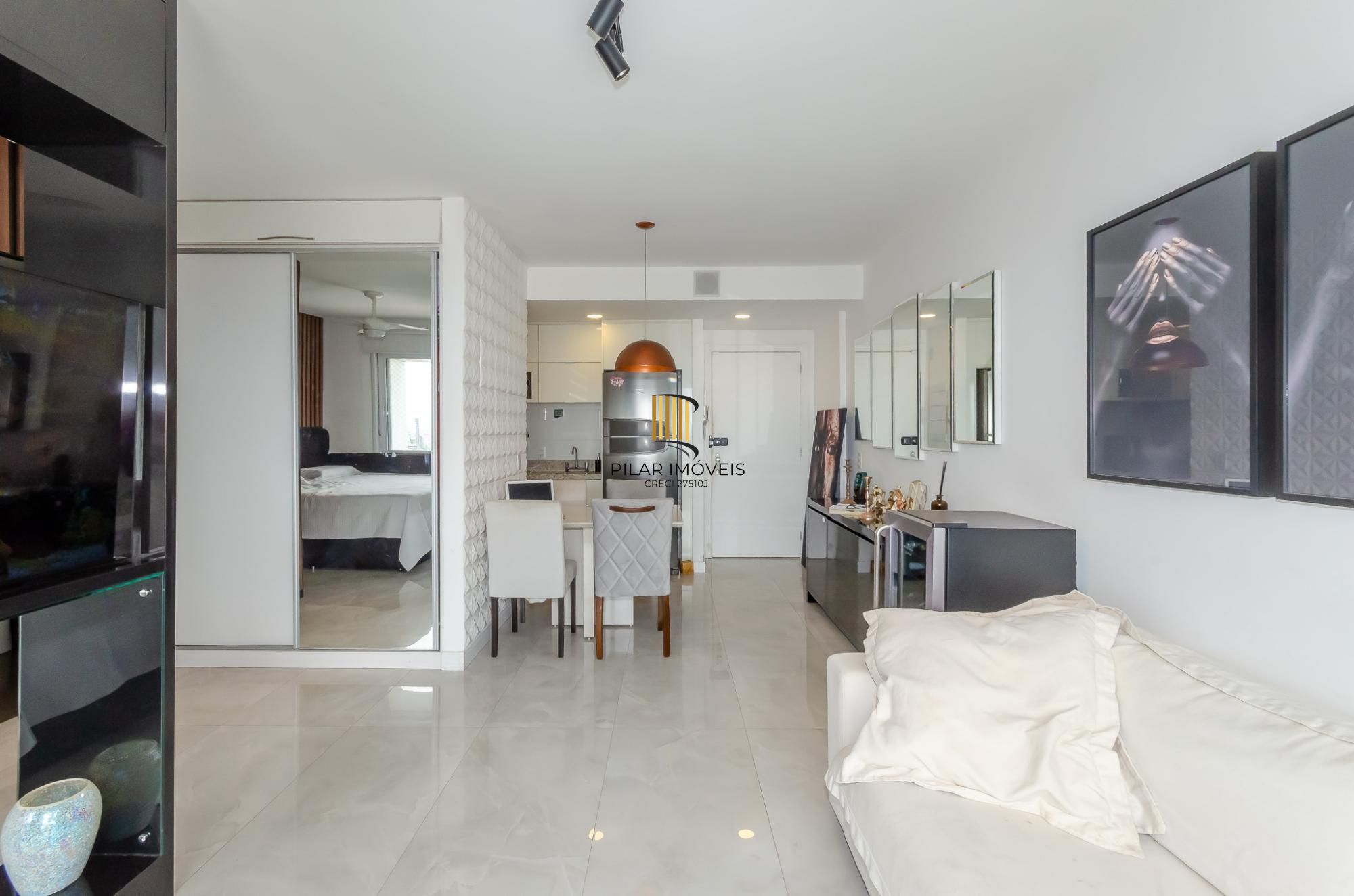 Axis Home Apartamento de 1 dormitório no Petrópolis