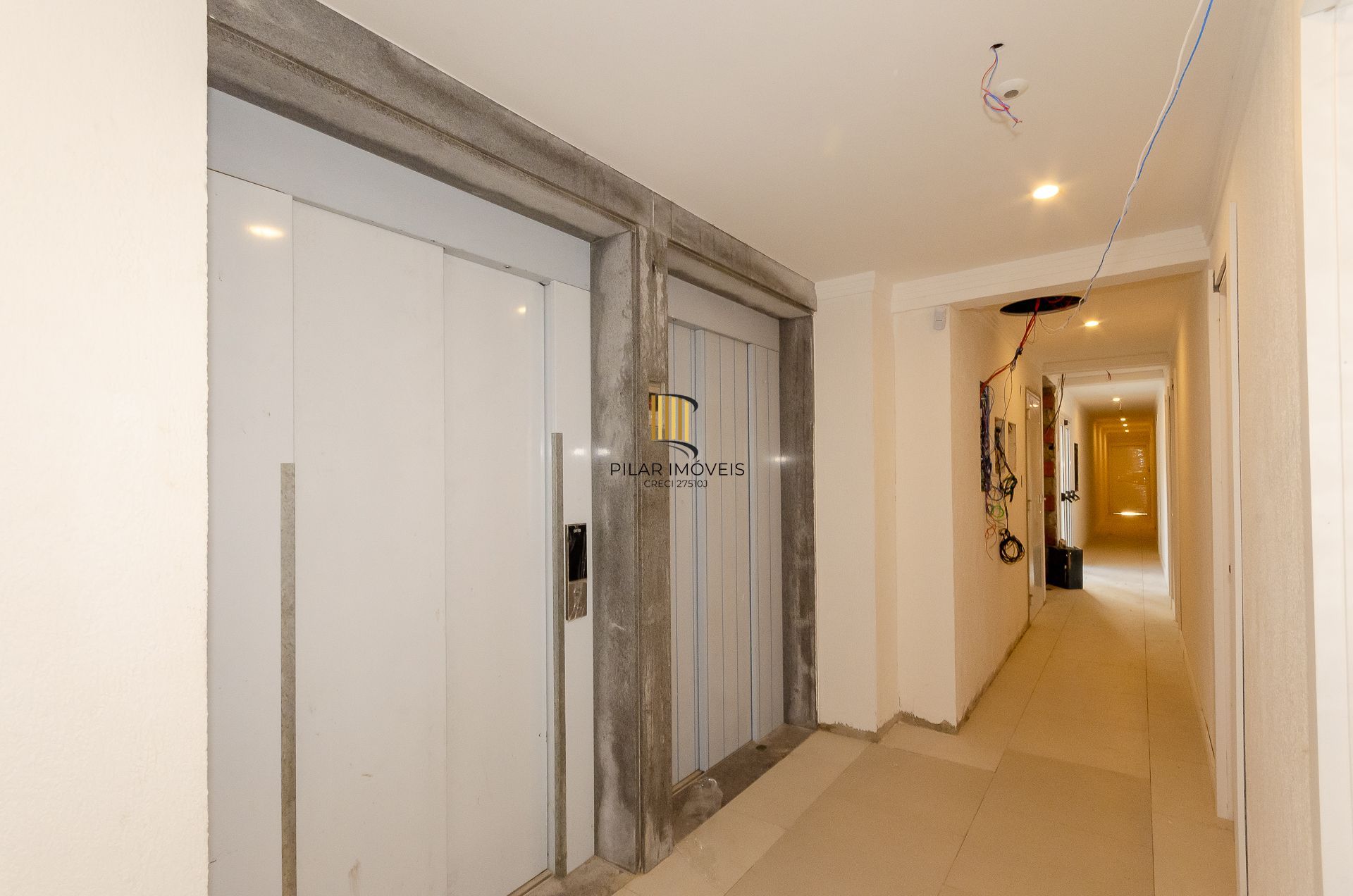 Panoramas Residence Apartamento de 3 dormitórios no bairro Vila Ipiranga