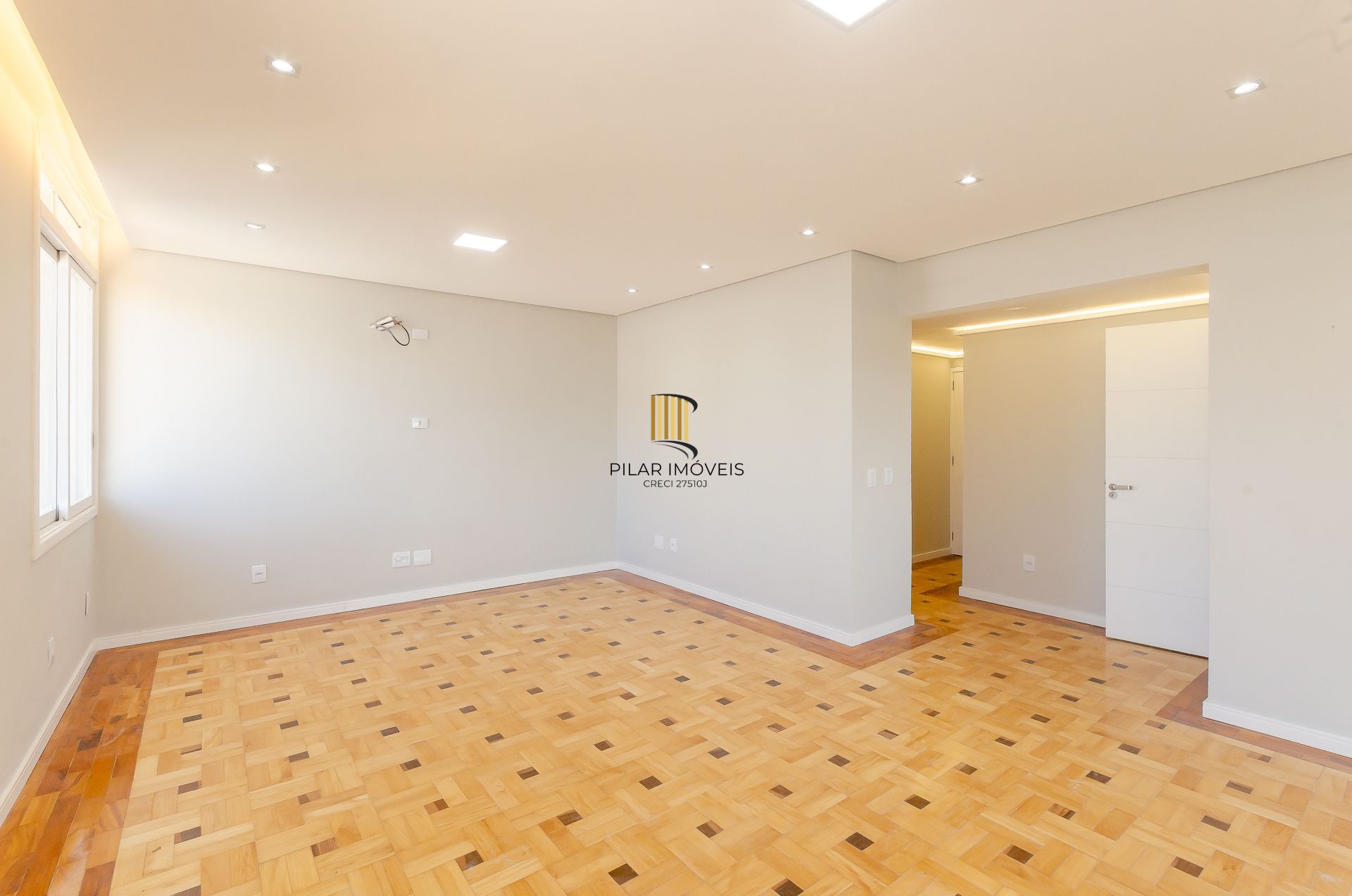 Edifício Anne Franke Apartamento com 3 Dormitórios no bairro Petrópolis