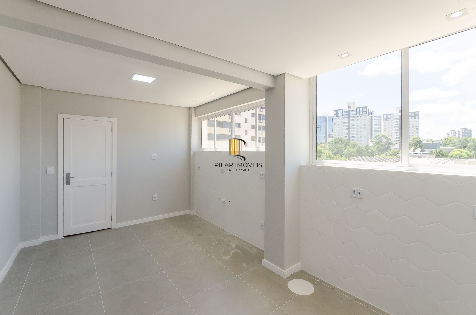Edifício Anne Franke Apartamento com 3 Dormitórios no bairro Petrópolis