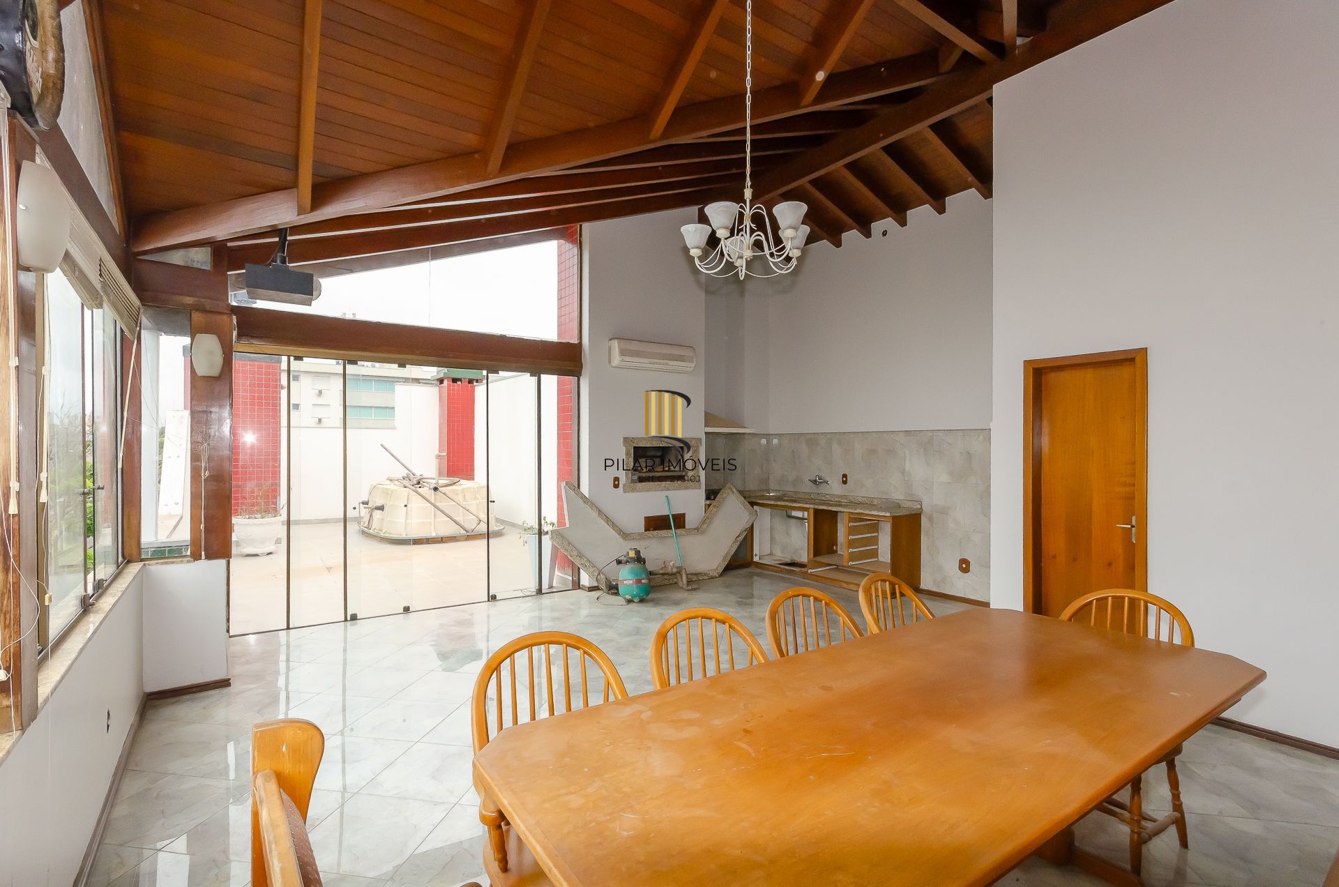 Edifício Canaã Cobertura com 3 dormitórios no bairro jardim Itú