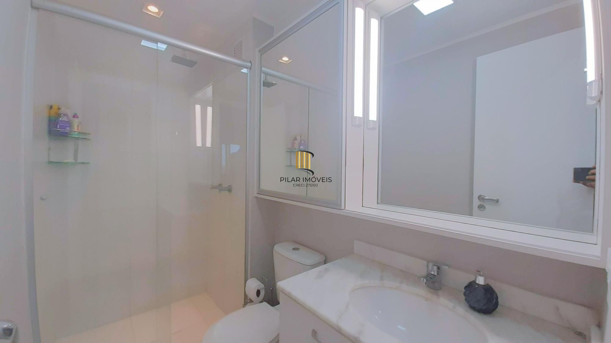 Icon Residencial Apartamento último andar de 2 dormitórios com Suíte Semi mobiliado