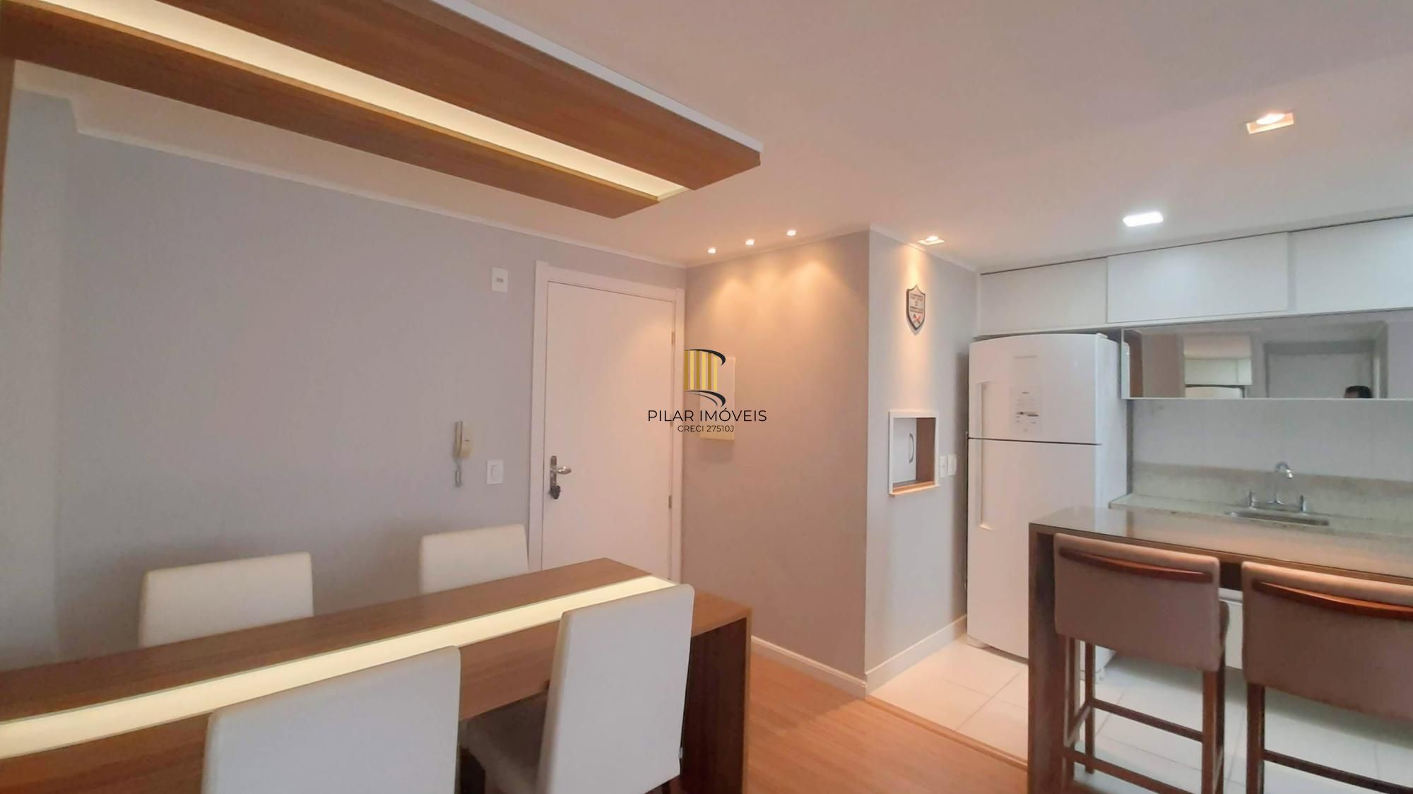 Icon Residencial Apartamento último andar de 2 dormitórios com Suíte Semi mobiliado