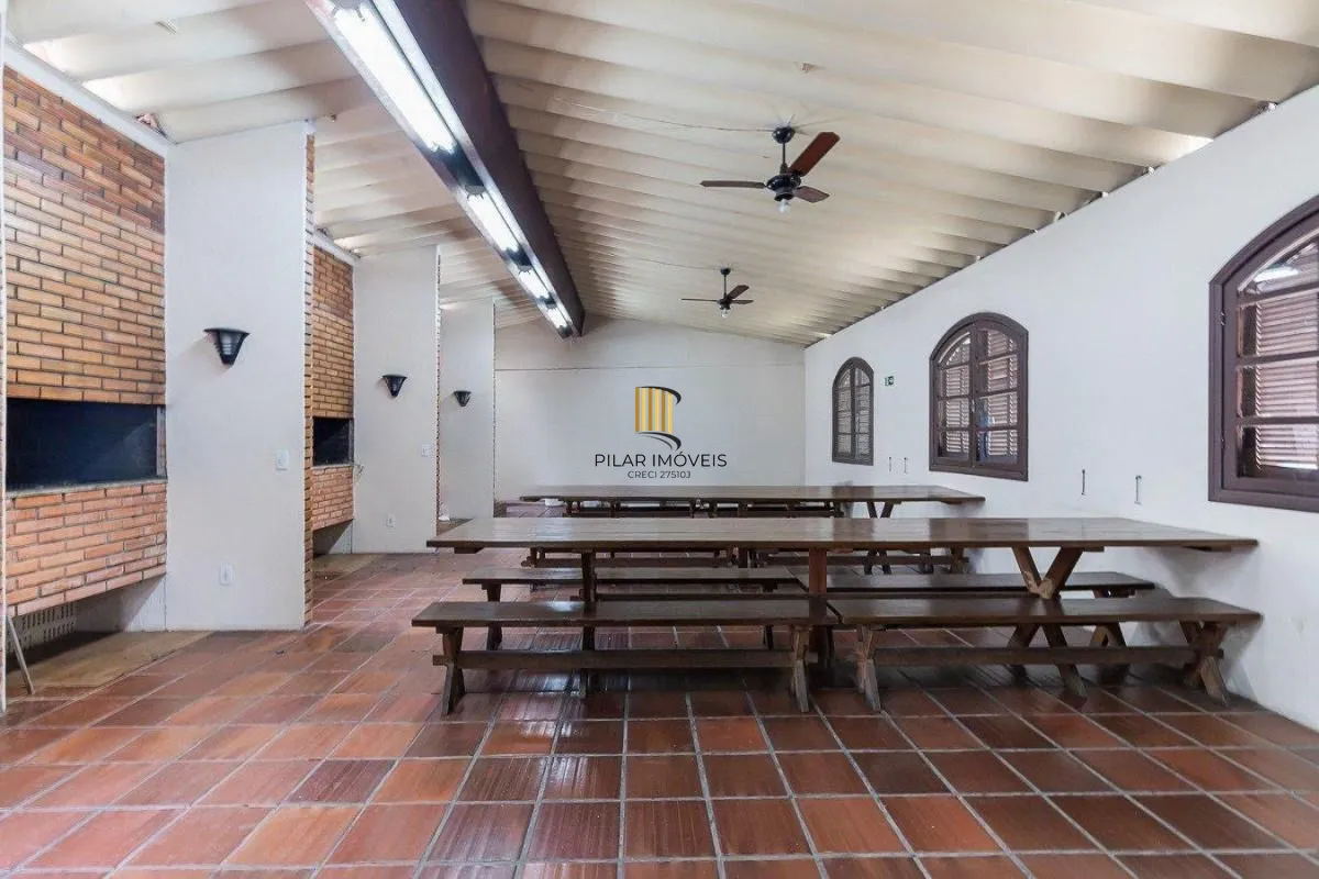 Apartamento de 3 dormitórios próximo ao Grêmio Náutico União