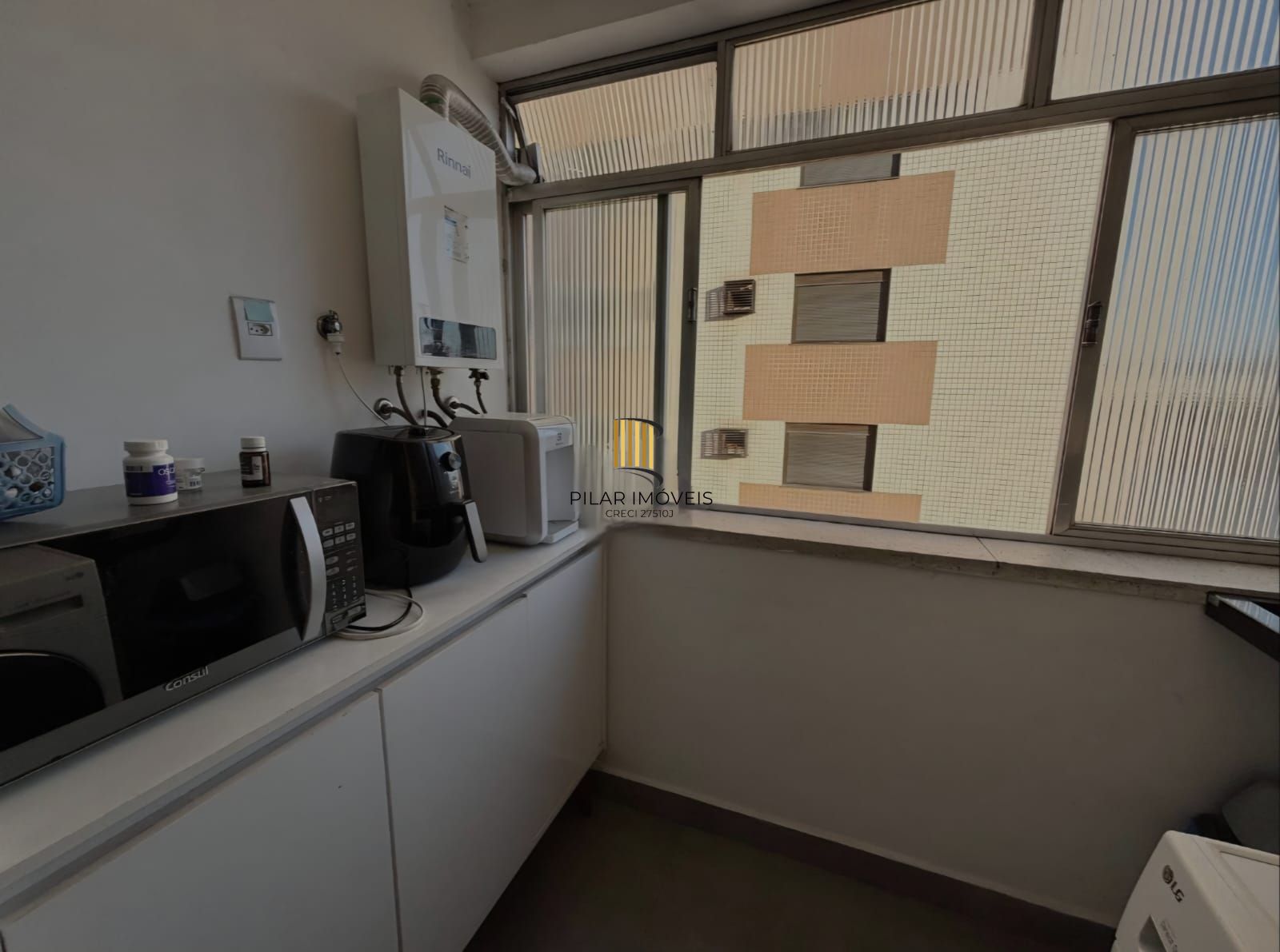 Edifício Humaitá Apartamento a venda com 2 dormitórios no bairro Cidade Baixa