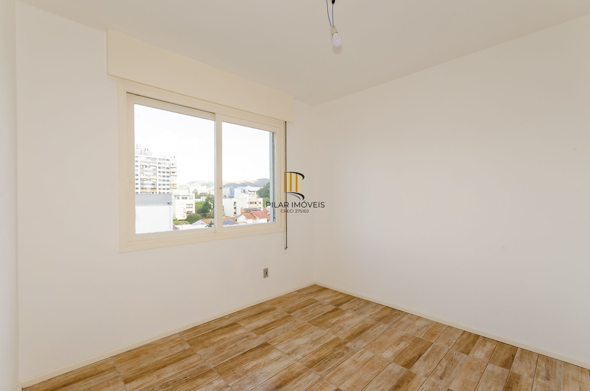 Maison Des Fleurs Apartamento de 2 dormitórios no Bairro Jardim do Salso