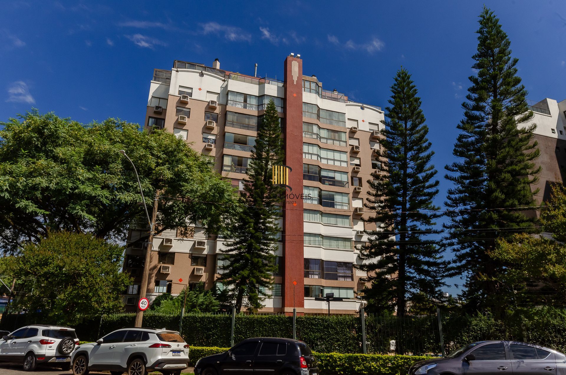 Edifício Praça Paris - Apartamento de 3 dormitórios em frente ao Colégio Anchieta