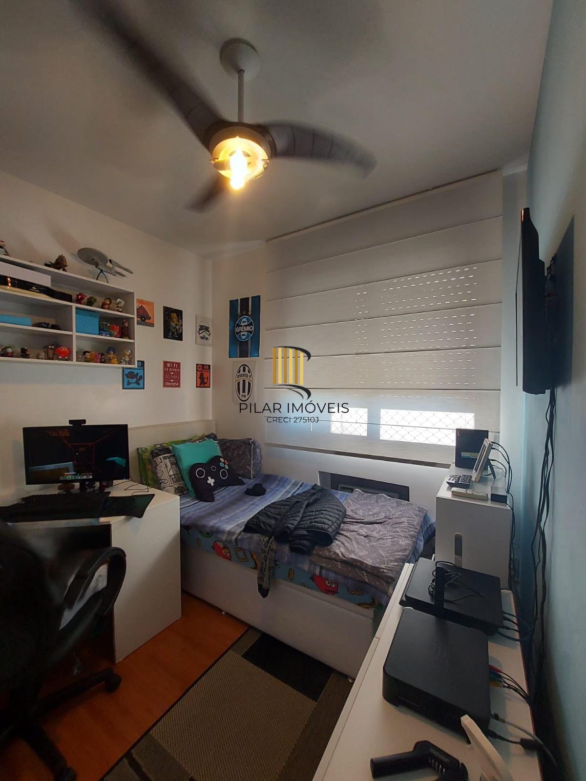 Colinas Garden Apartamento de 2 Dormitórios com Suíte e 2 Vagas no Bairro Passo d'Areia