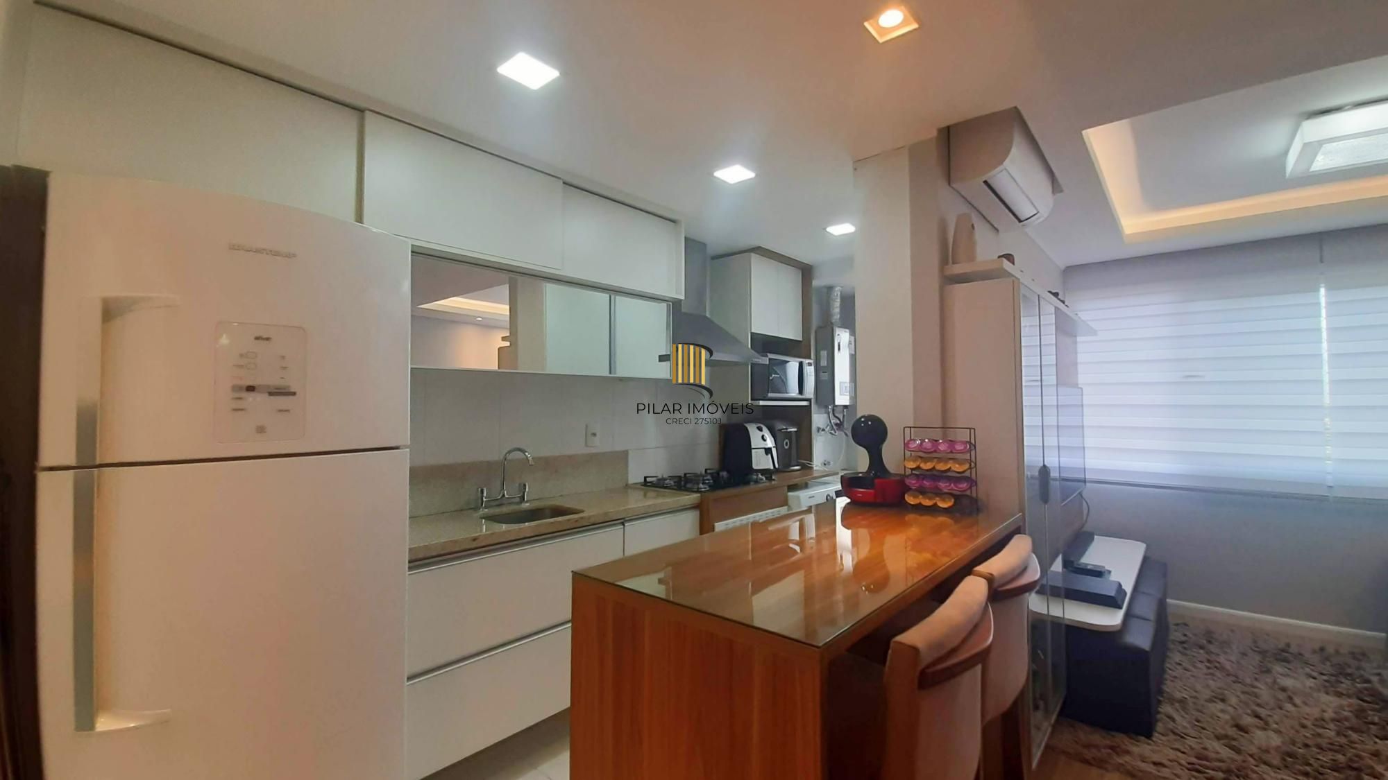 Icon Residencial Apartamento último andar de 2 dormitórios com Suíte Semi mobiliado