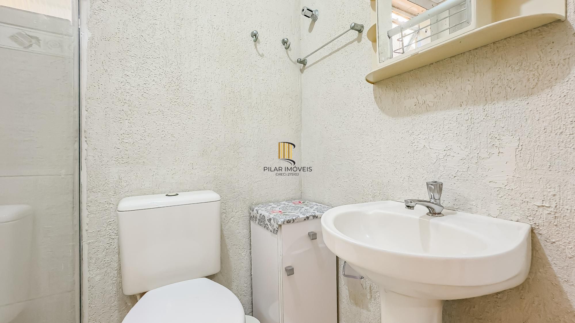 Apartamento garden 2 dormitórios com suíte e 1 vaga no bairro Jardim do Salso