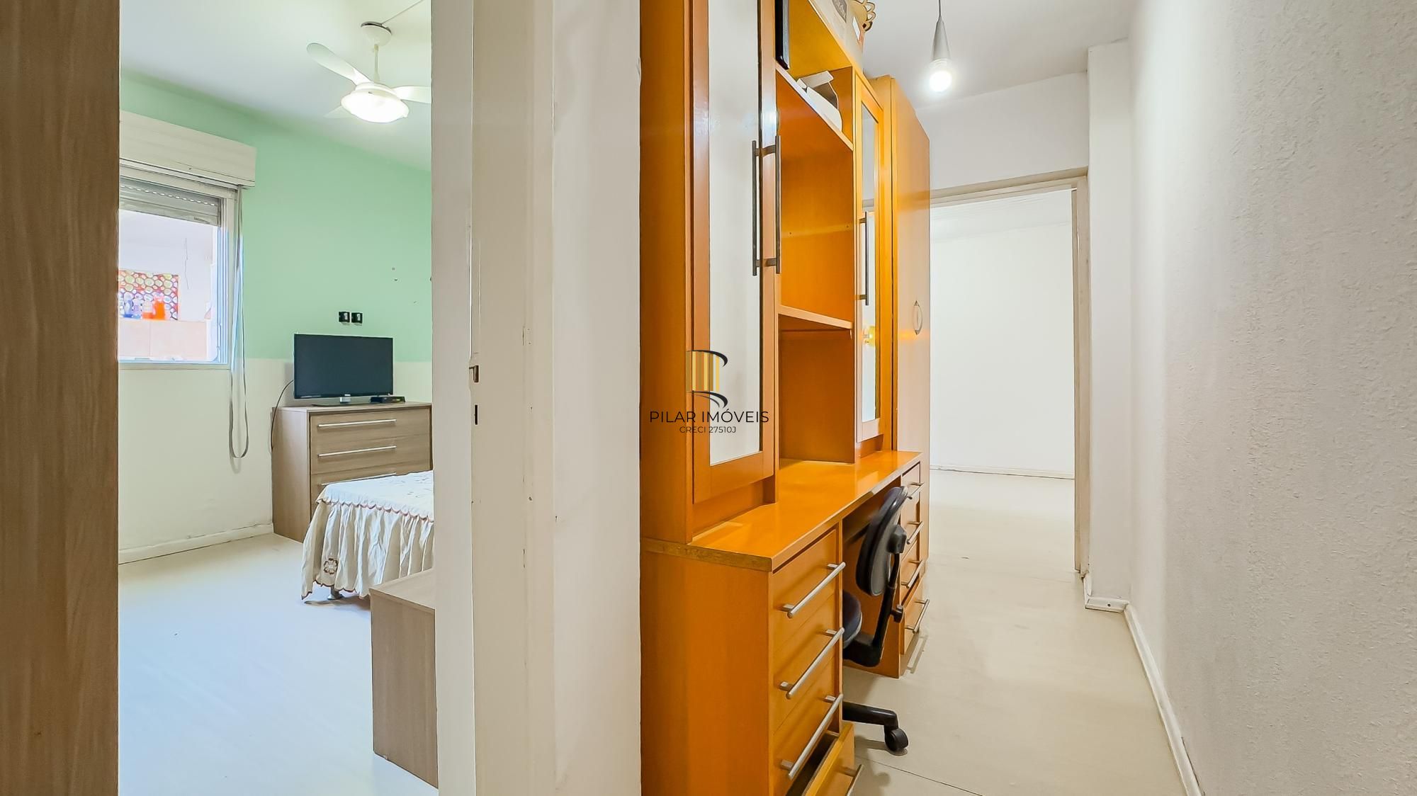 Apartamento garden 2 dormitórios com suíte e 1 vaga no bairro Jardim do Salso