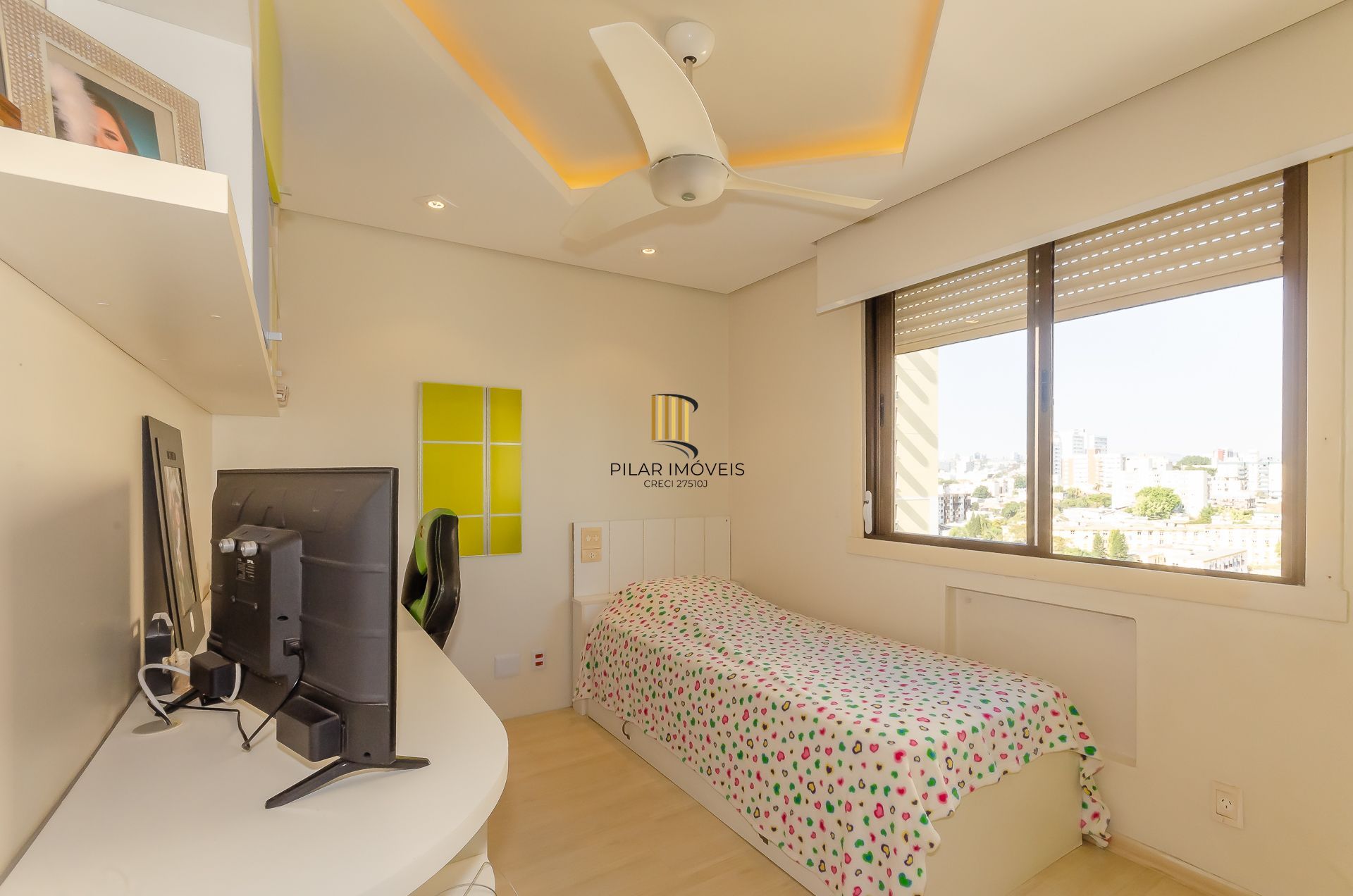 Santa Barbára Apartamento mobiliado de 3 dormitórios no bairro Passo da Areia