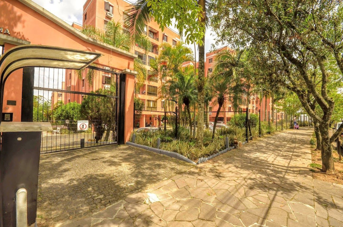 Edifício Residencial Villagio Di Roma- Apartamento a venda com 3 dormitórios no bairro Jardim Carvalho