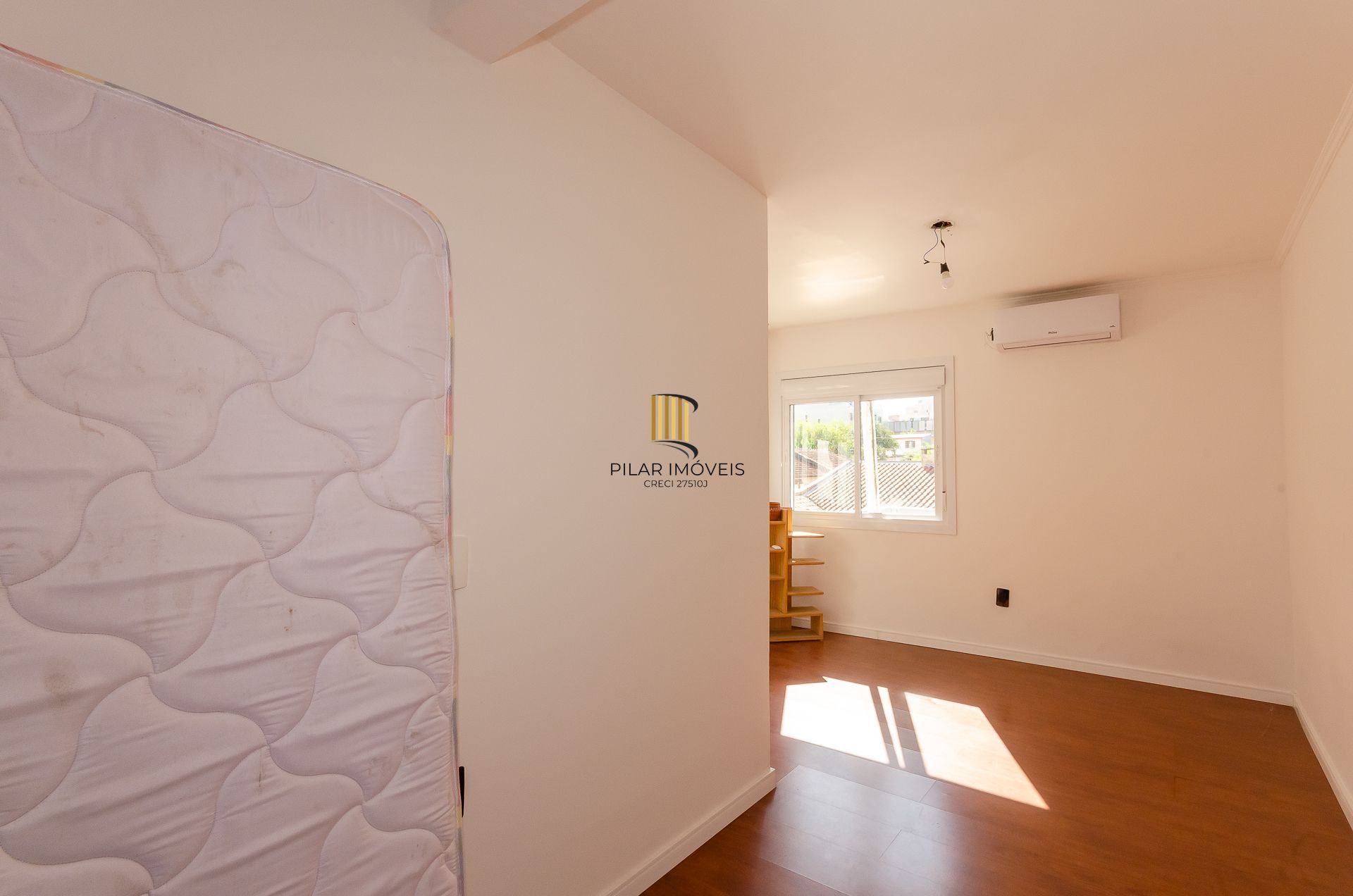 Casa no Bairro Glória - 4 dormitórios