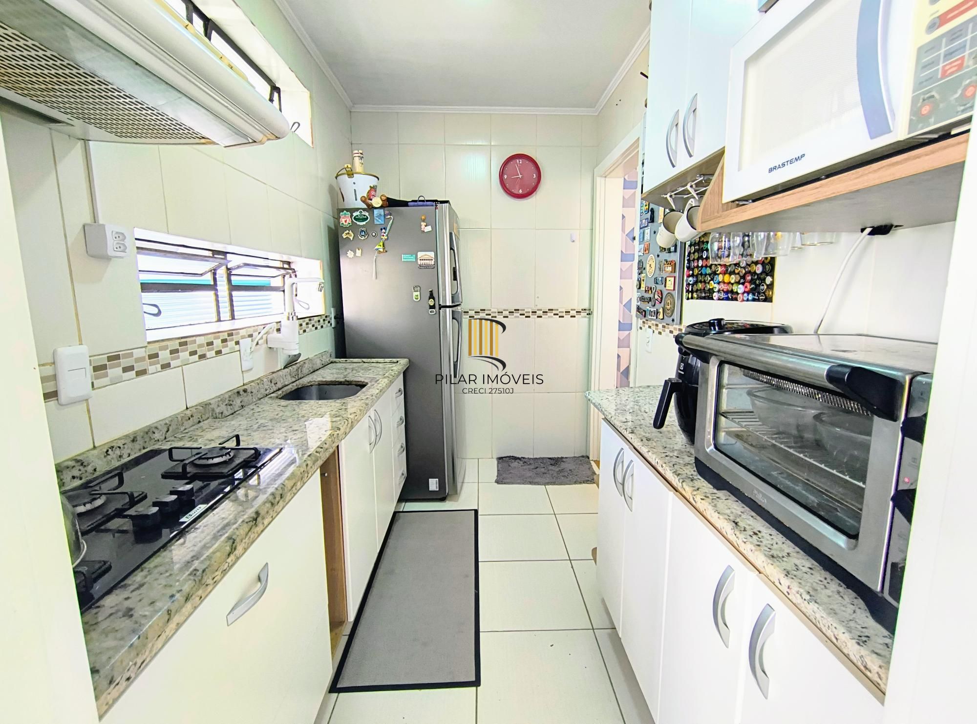 Apartamento 2 dormitórios com 2 vagas no bairro Nonoai