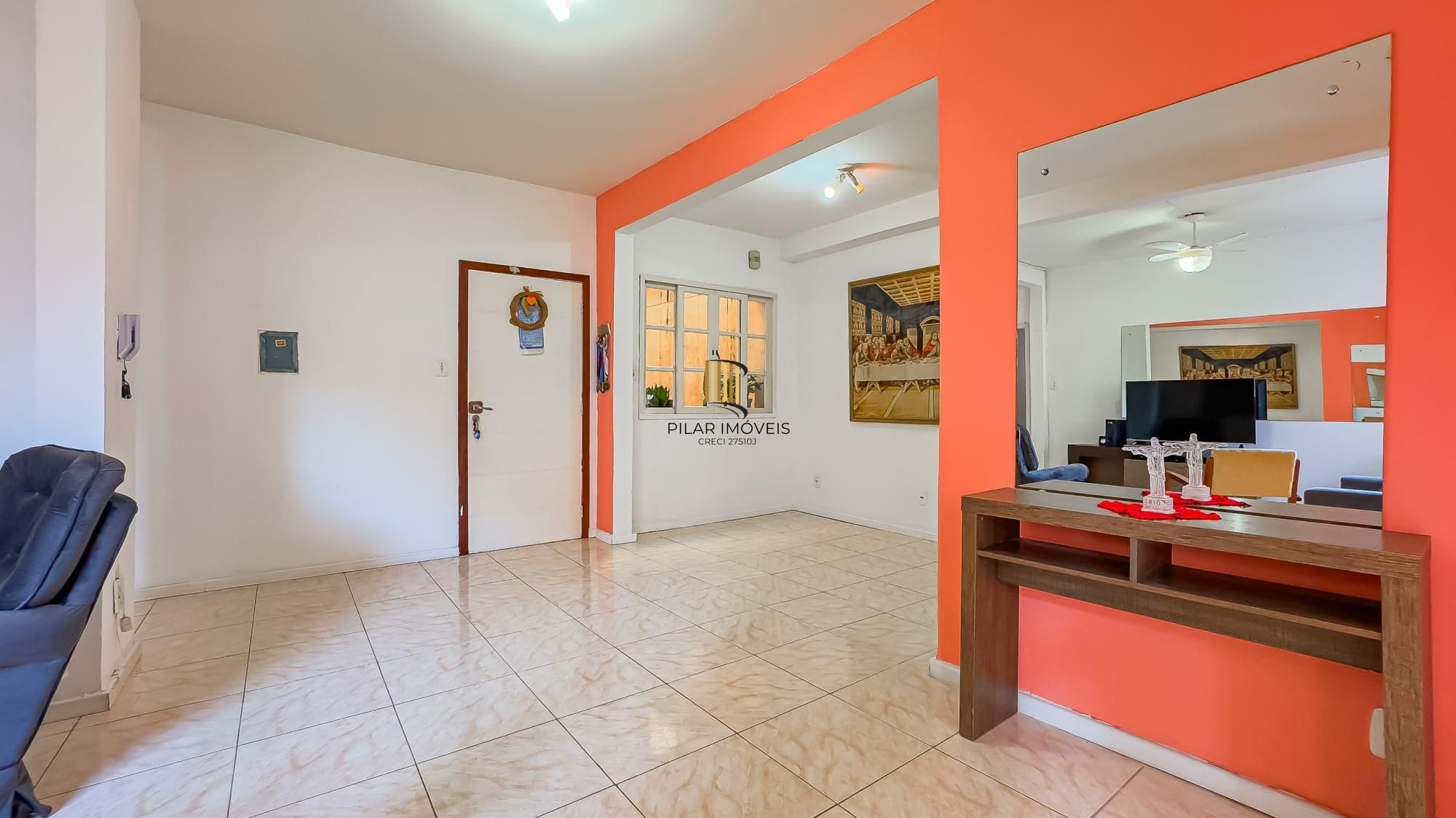 Apartamento garden 2 dormitórios com suíte e 1 vaga no bairro Jardim do Salso