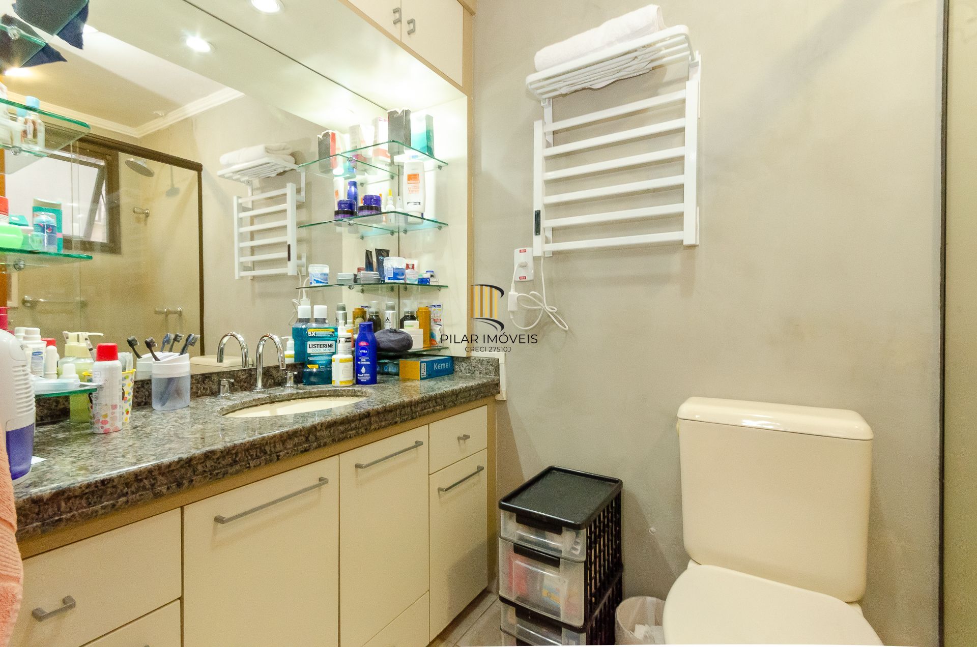 Edifício Praça Paris - Apartamento de 3 dormitórios em frente ao Colégio Anchieta