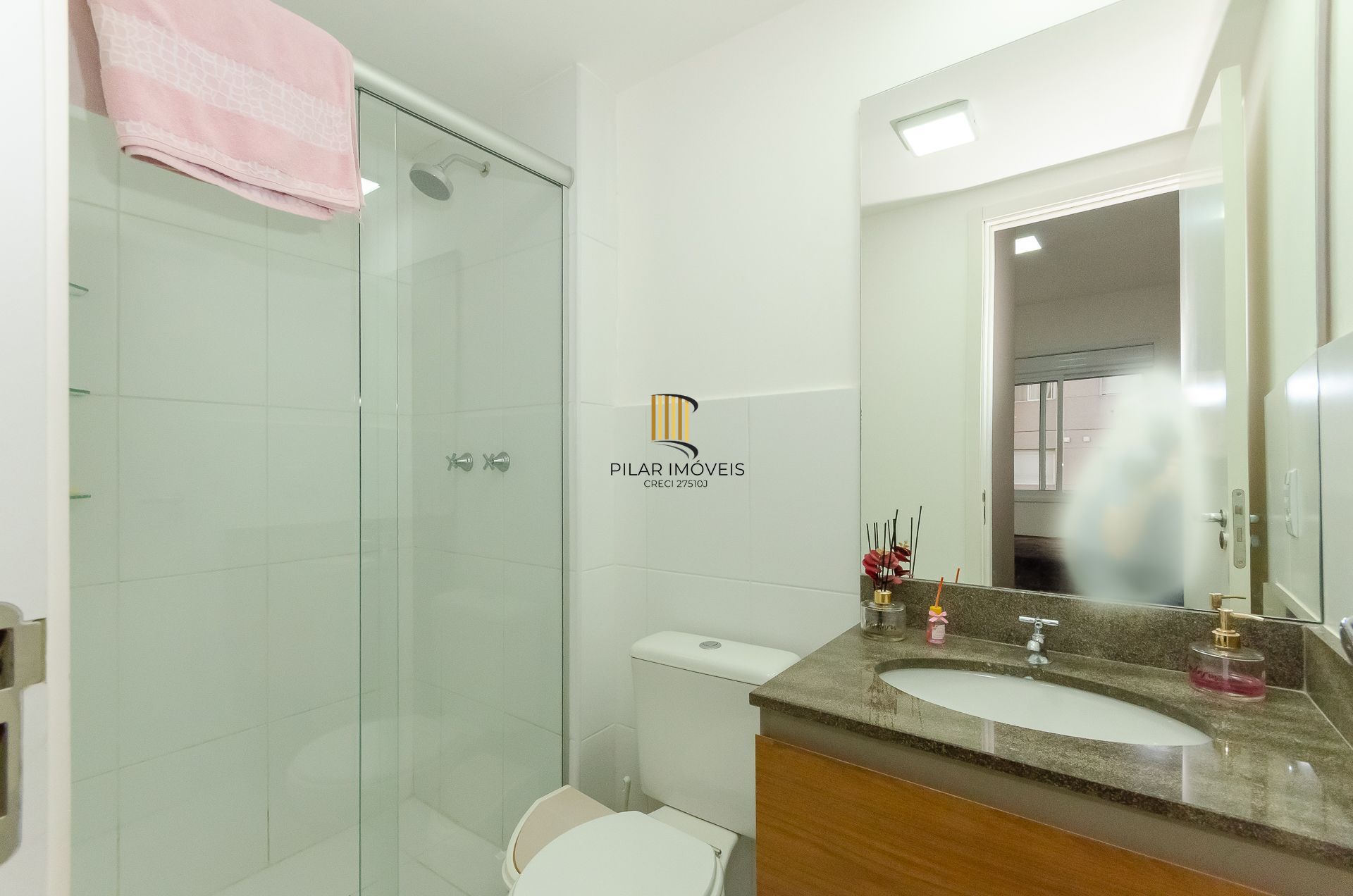 Bella Vista Liberdade Apartamento de 2 dormitórios no bairro Humaitá