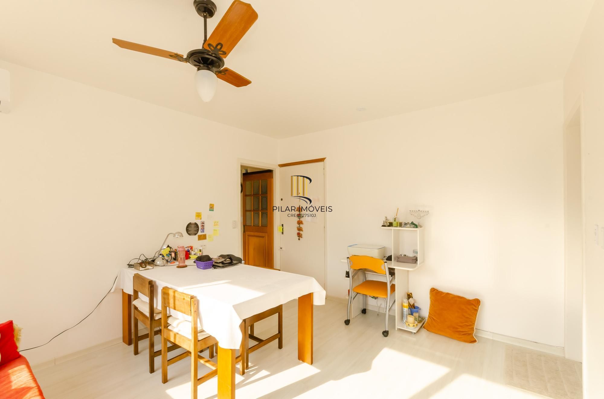 Edifício Solar Pederneiras Apartamento 2 dormitórios no Bairro Petrópolis