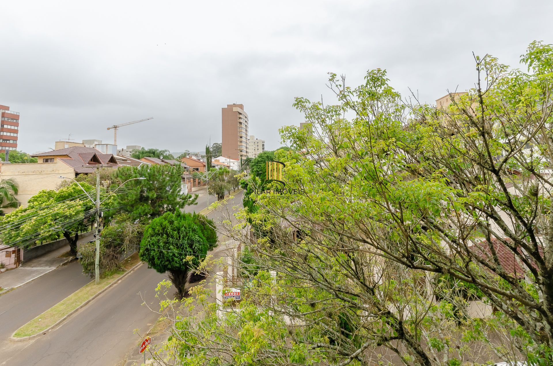 Edifício Canaã Cobertura com 3 dormitórios no bairro jardim Itú