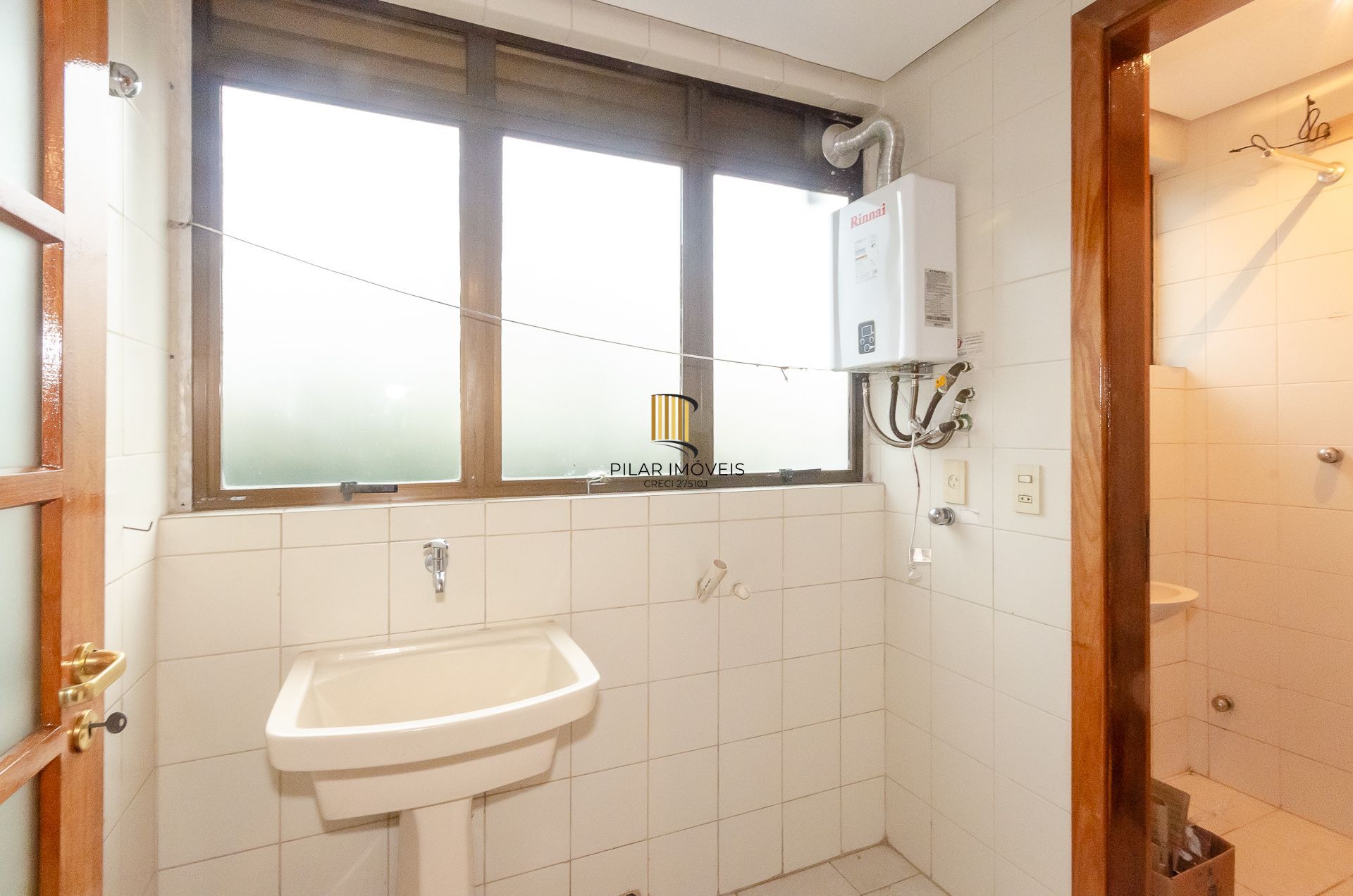 Edifício Luciana - Apartamento a venda com 2 dormitórios no Bairro Petrópolis