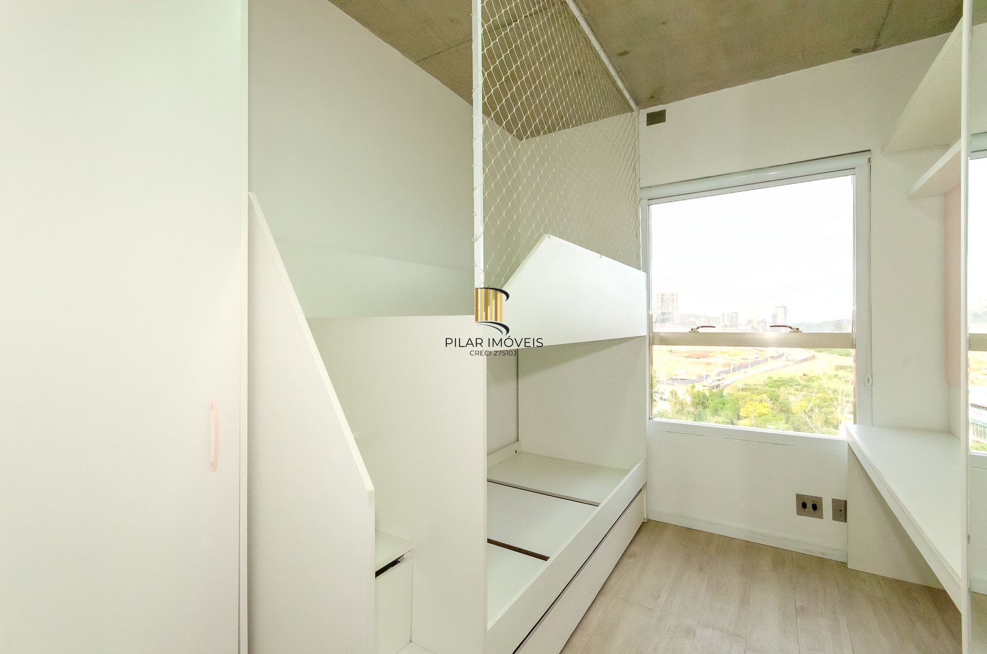 Max Haus 2 dormitórios com suíte Semimobiliado - Bairro Petrópolis